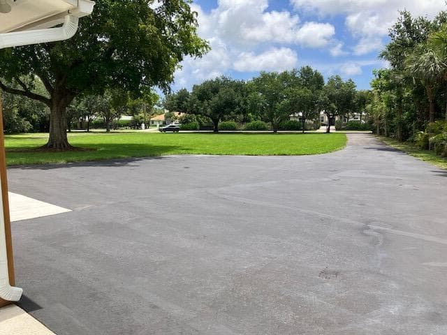 8781 N Virginia Avenue, Palm Beach Gardens, FL 33418 — photo 6 of 19
