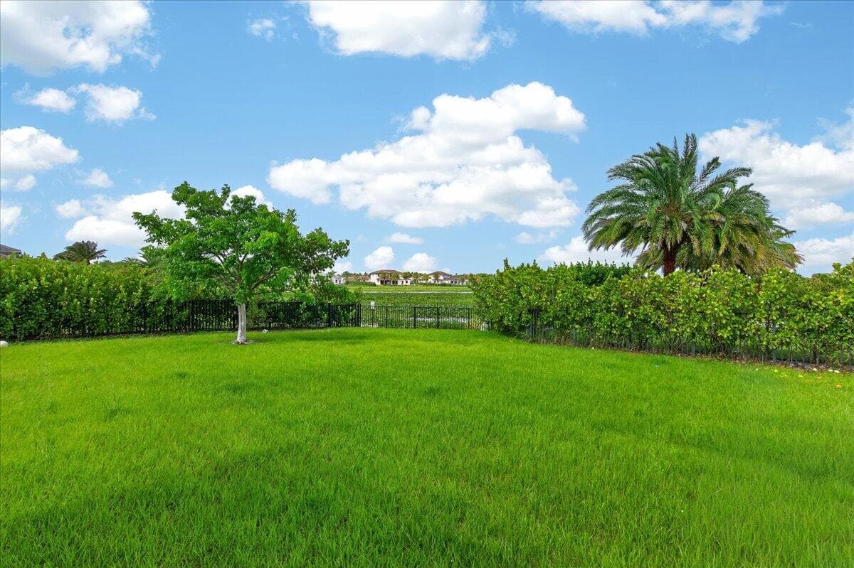 2010 Meadows Drive, Davie, FL 33324 — photo 39 of 51
