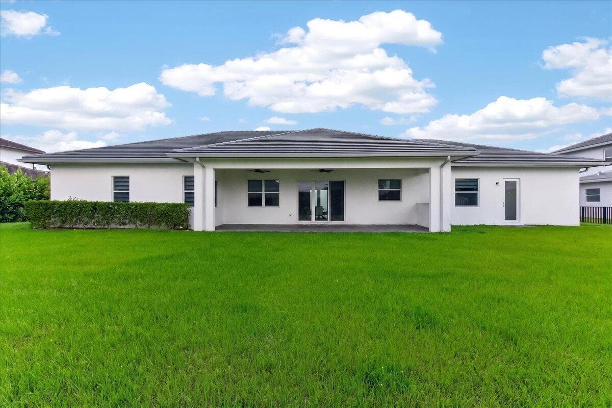 2010 Meadows Drive, Davie, FL 33324 — photo 41 of 51