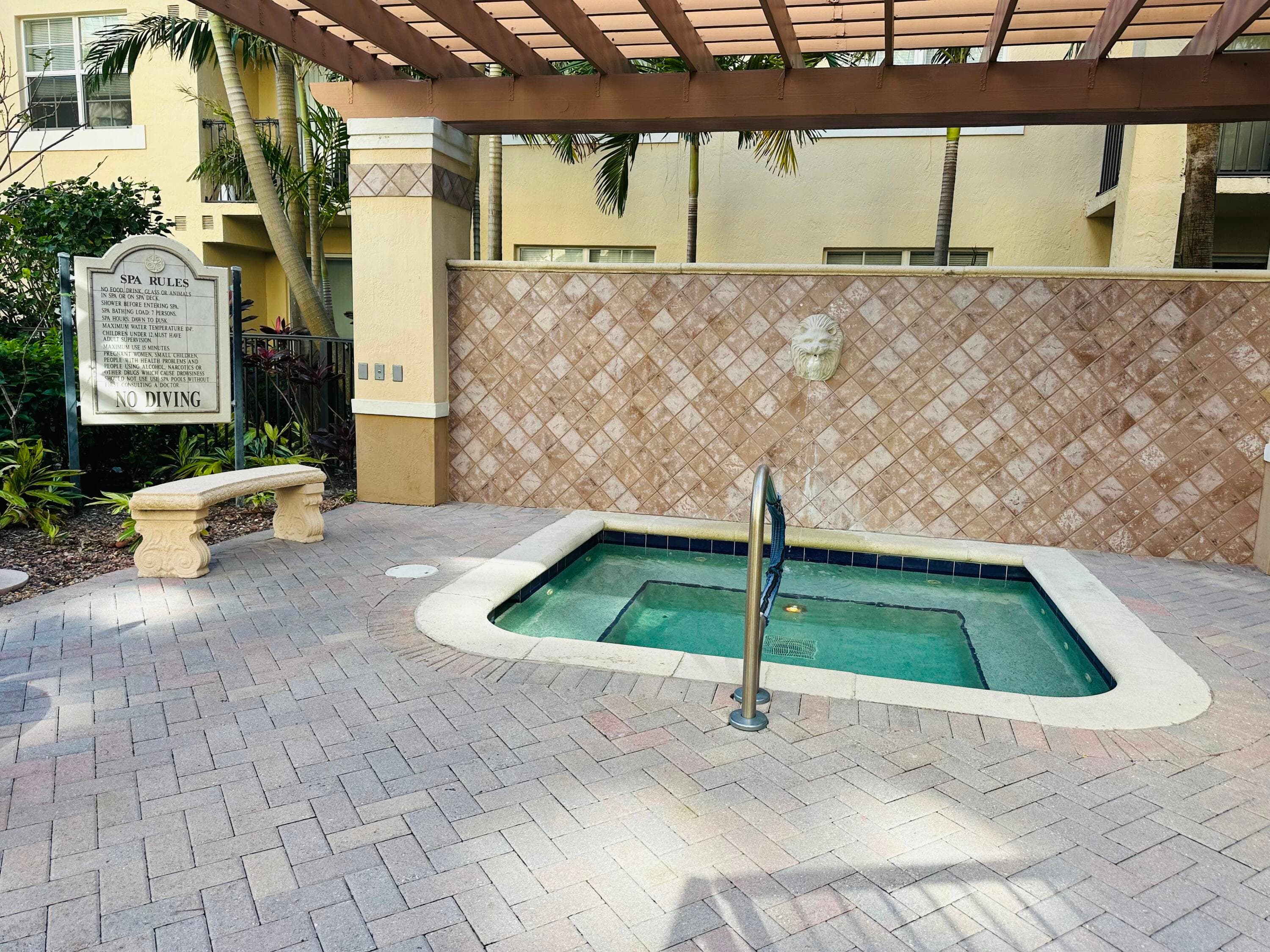 1801 N Flagler (seasonal Or Annual) Drive 101, West Palm Beach, FL 33407 — photo 21 of 27