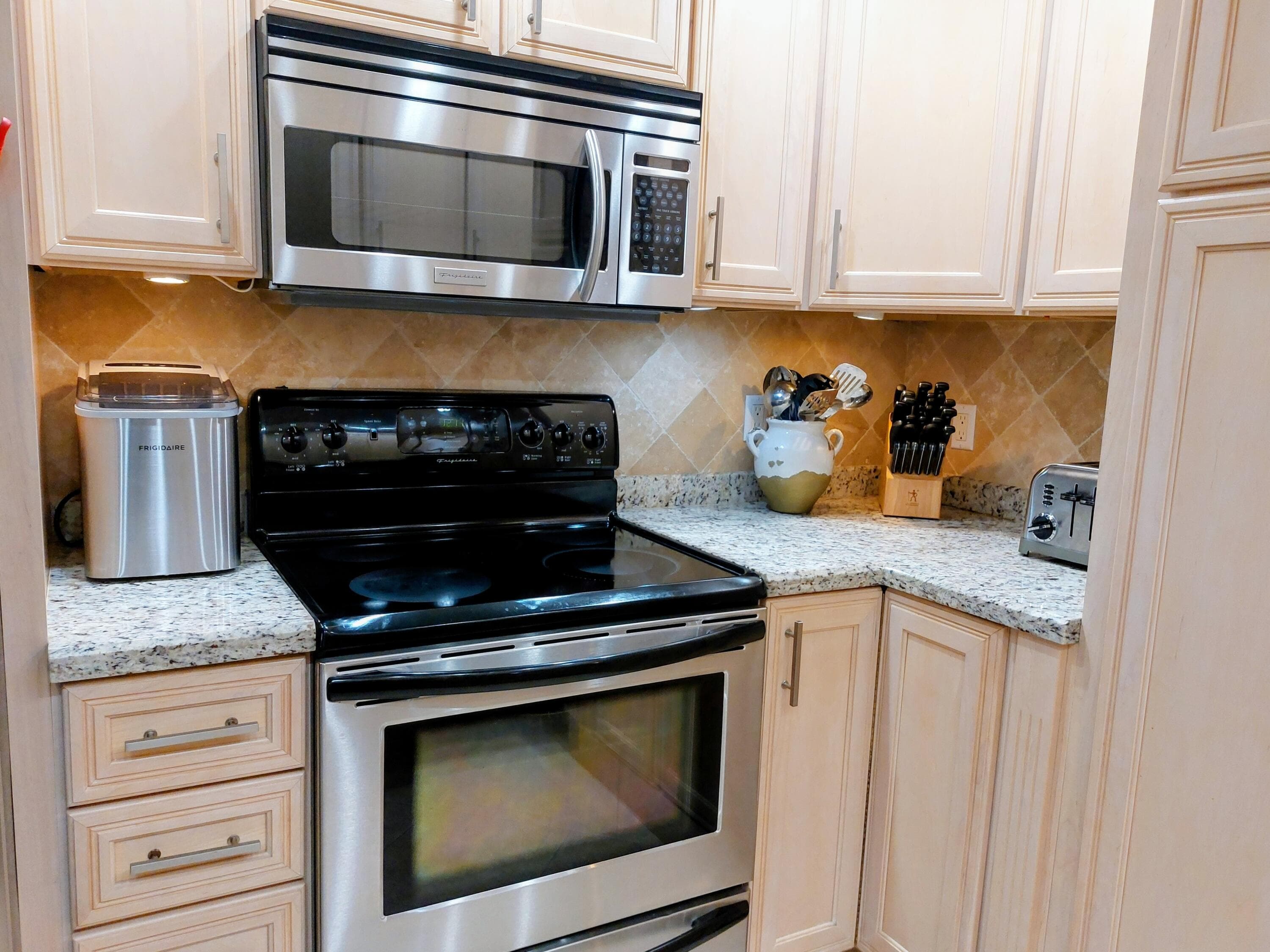 2000 S Ocean Boulevard Lc, Lauderdale-By-The-Sea, FL 33062 — photo 34 of 75