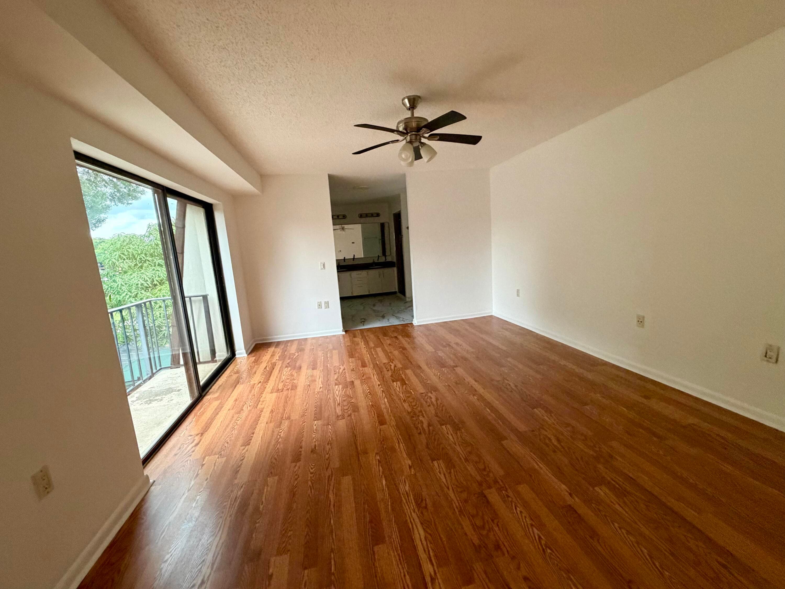 2213 22nd Lane, Palm Beach Gardens, FL 33418 — photo 11 of 33
