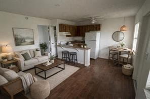 5156 NE 6th Avenue 205, Oakland Park, FL 33334 — photo 2 of 17