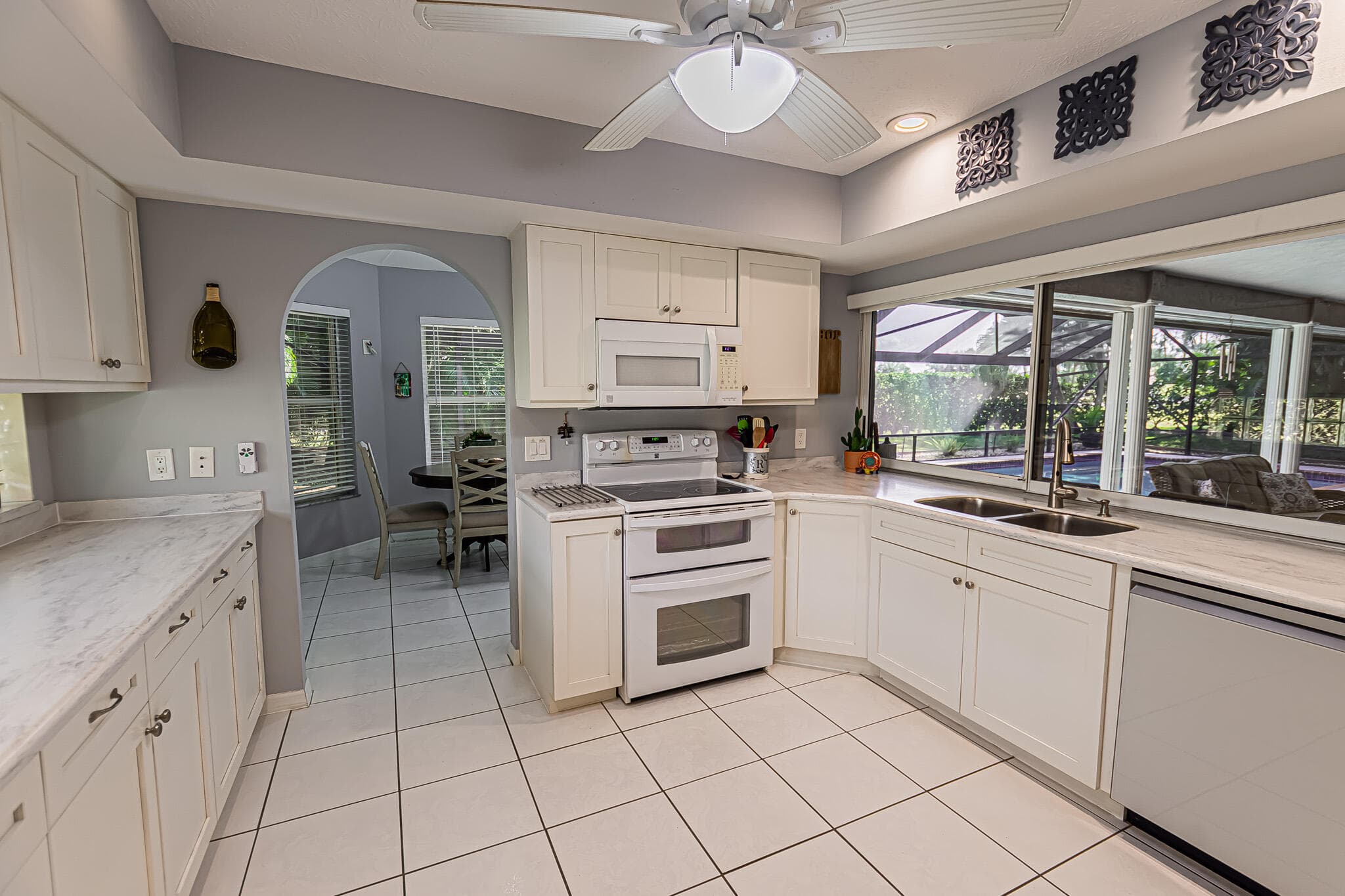 1375 SW Bent Pine Cove, Port St. Lucie, FL 34986 — photo 7 of 26