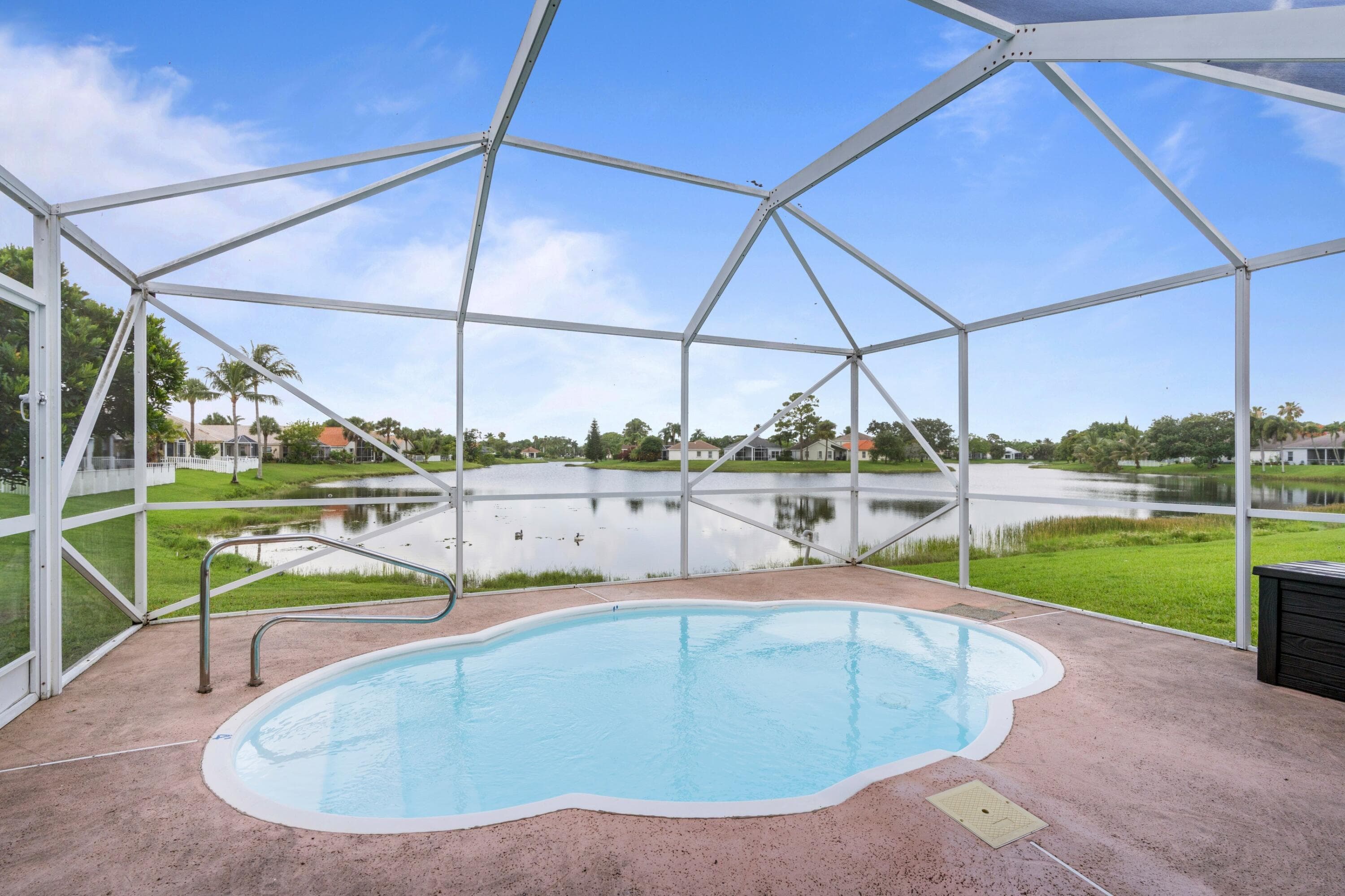 182 Saratoga Boulevard E, Royal Palm Beach, FL 33411 — photo 31 of 41