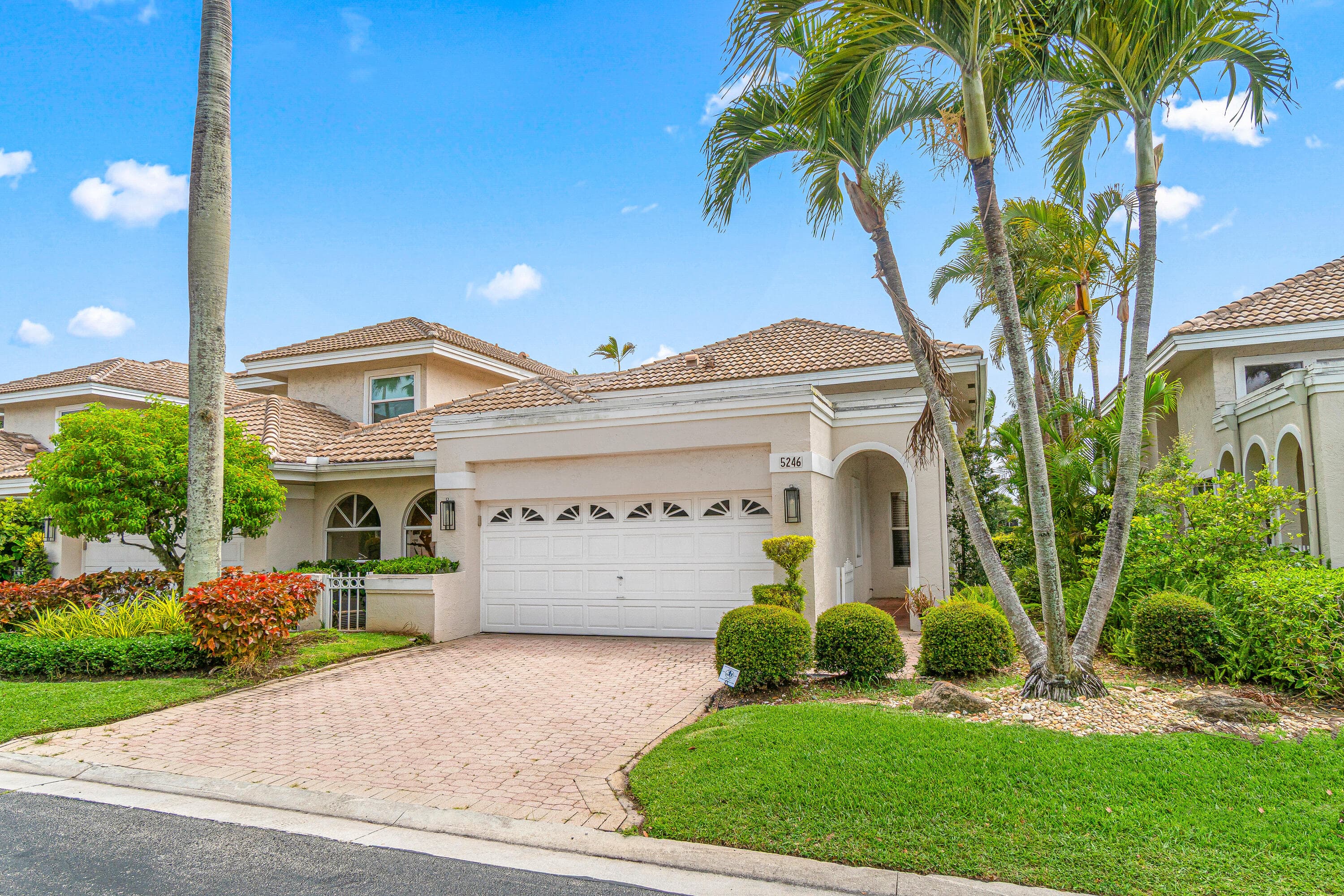 5246 Windsor Parke Drive, Boca Raton, FL 33496 — photo 2 of 53