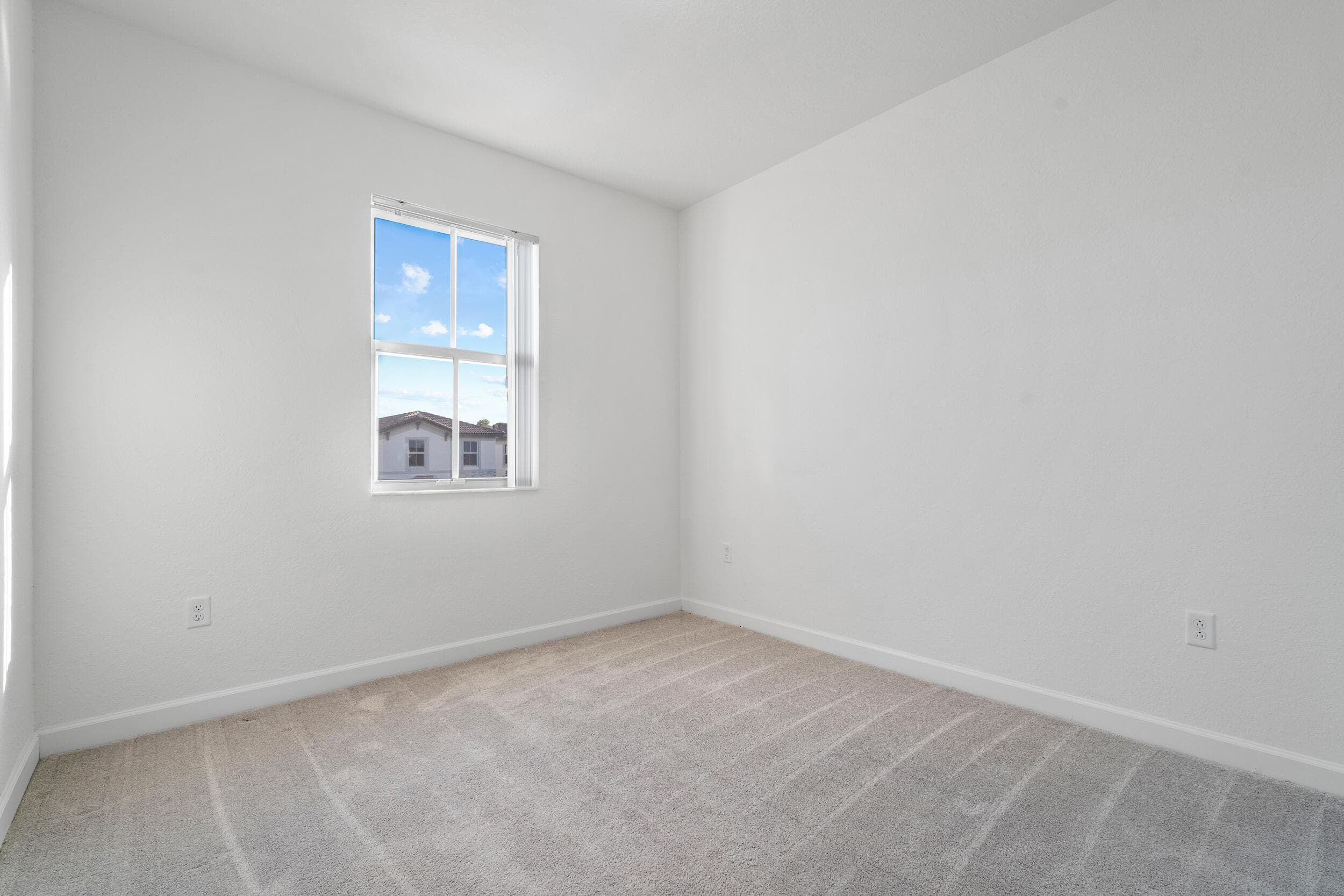2405 NW 131st Circle, Miami, FL 33167 — photo 16 of 29