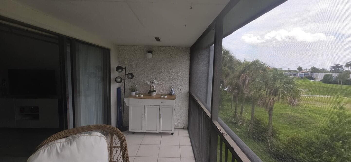 4284 Deste 304, Lake Worth, FL 33467 — photo 2 of 17