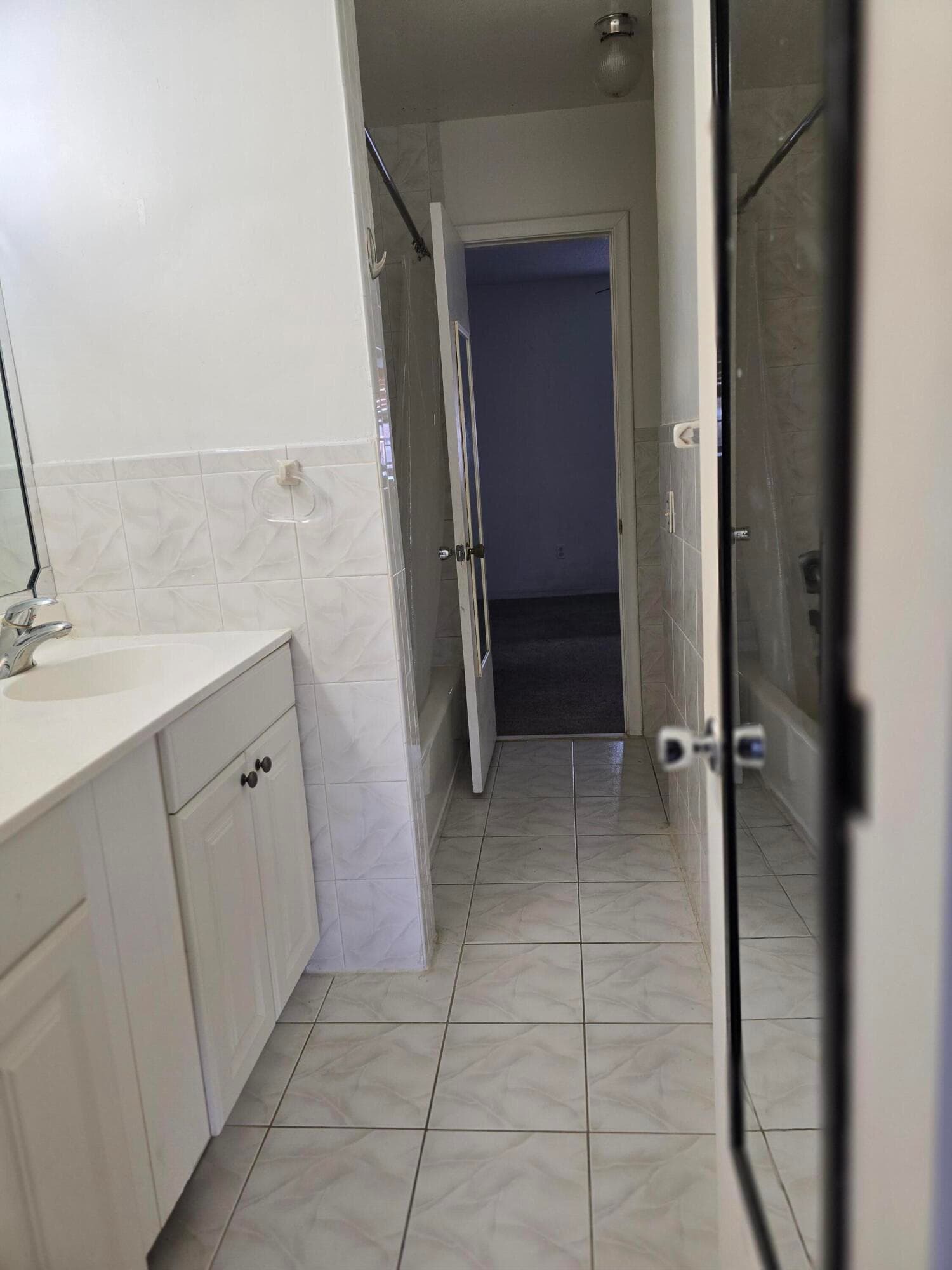 2153 N 14th Avenue 2153, Hollywood, FL 33020 — photo 8 of 11