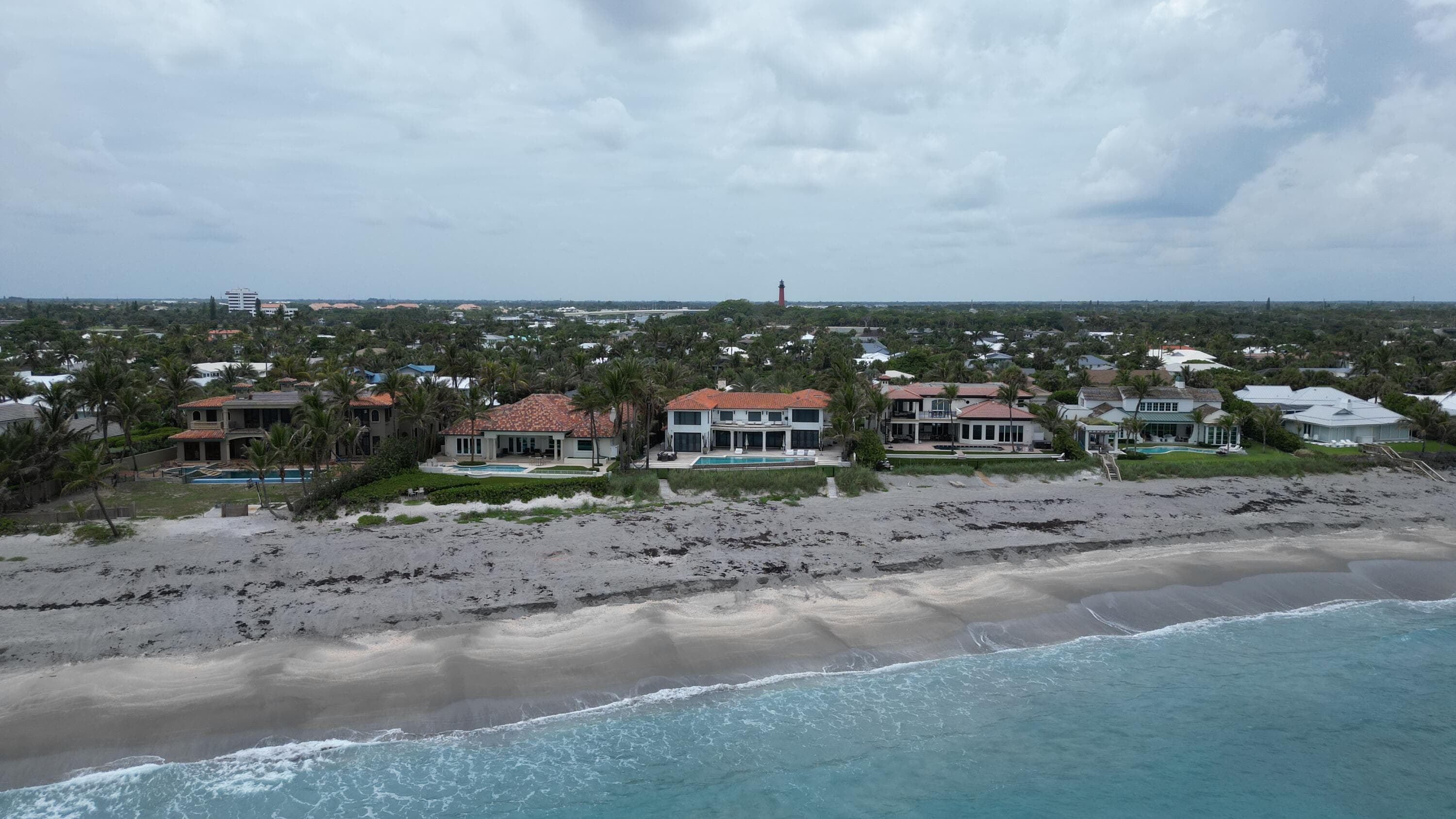14 Ocean Drive, Jupiter Inlet Colony, FL 33469 — photo 2 of 2