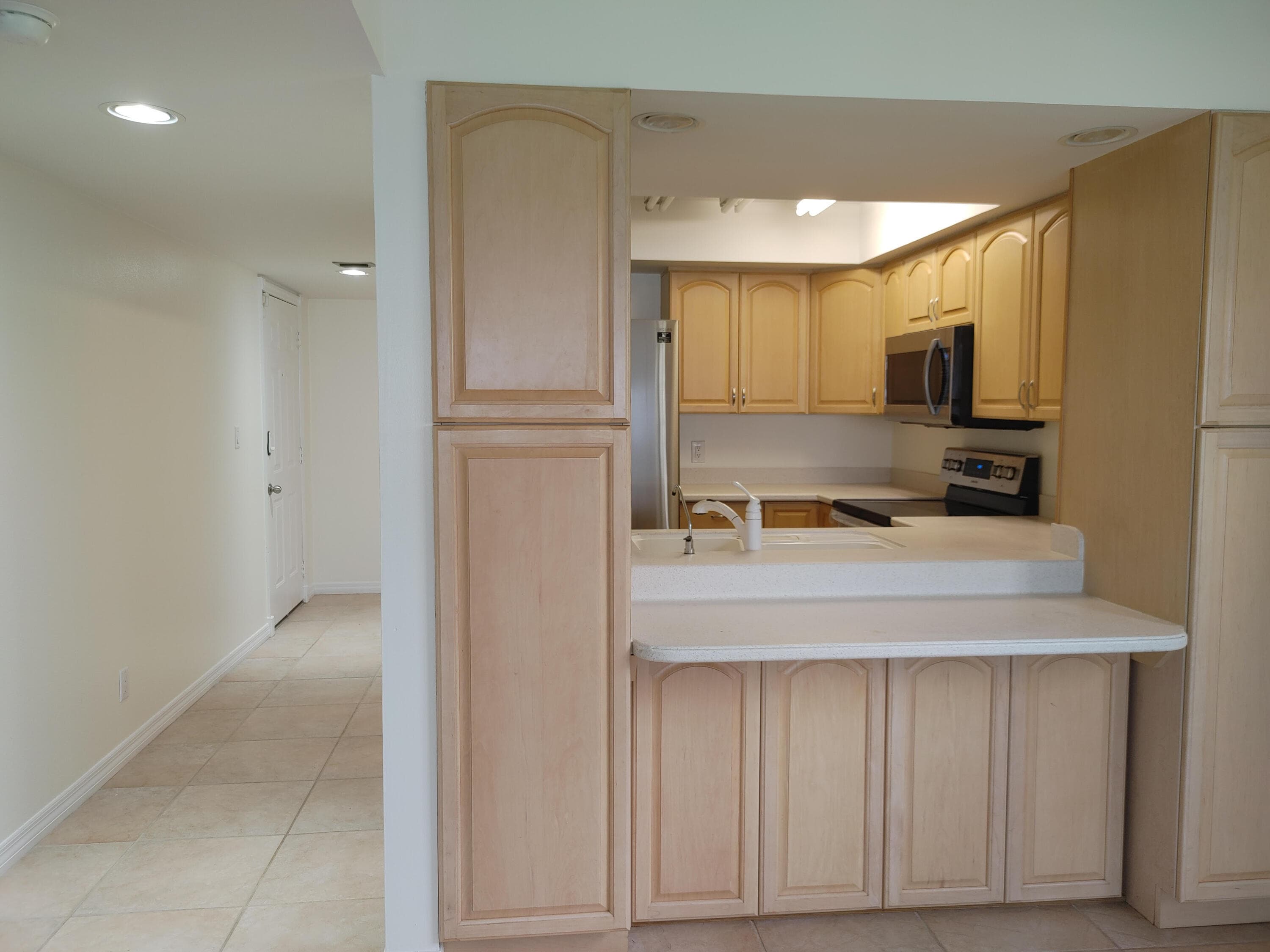 801 SE Central Parkway 7, Stuart, FL 34994 — photo 7 of 19