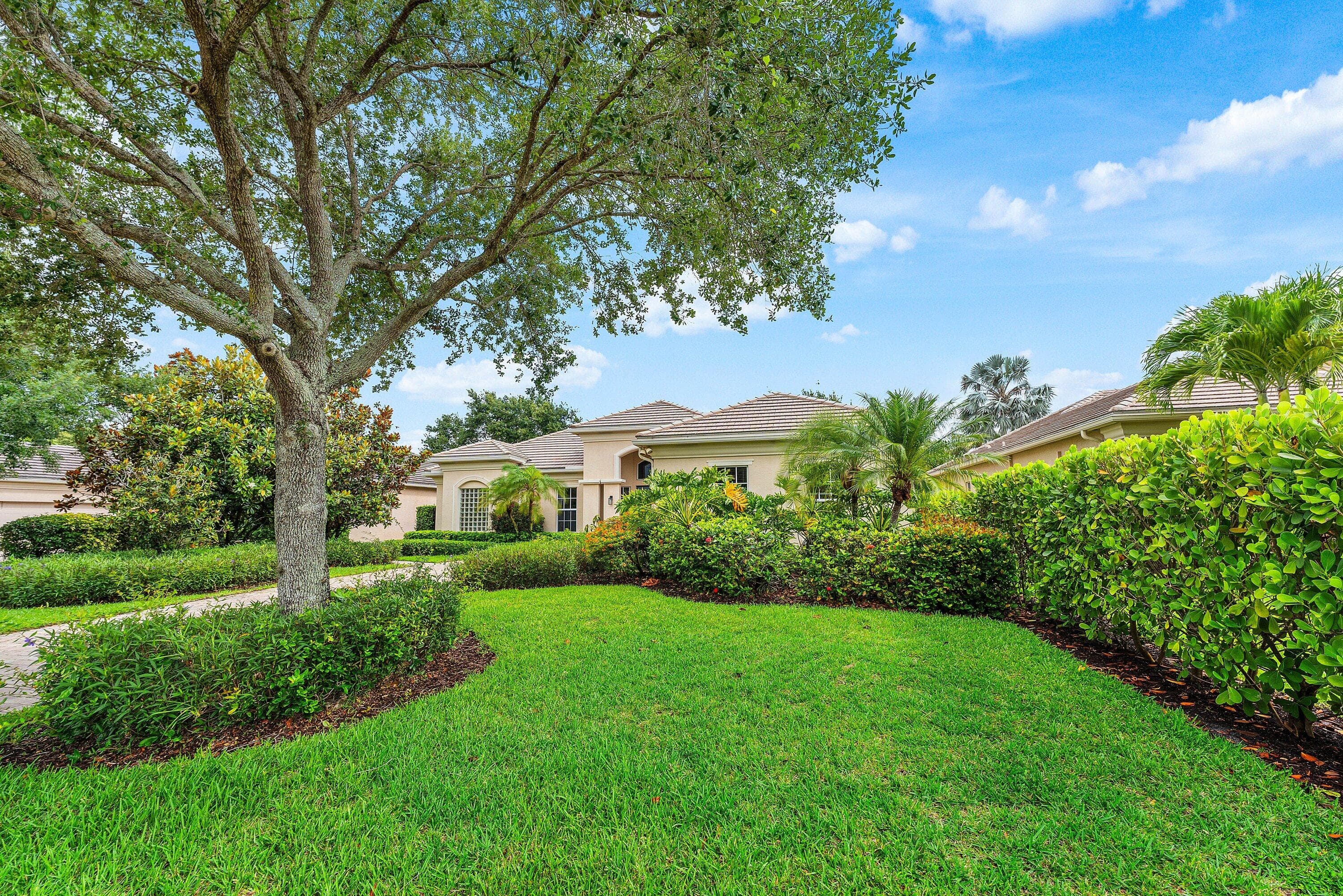 2068 Wightman Drive, Wellington, FL 33414 — photo 2 of 50