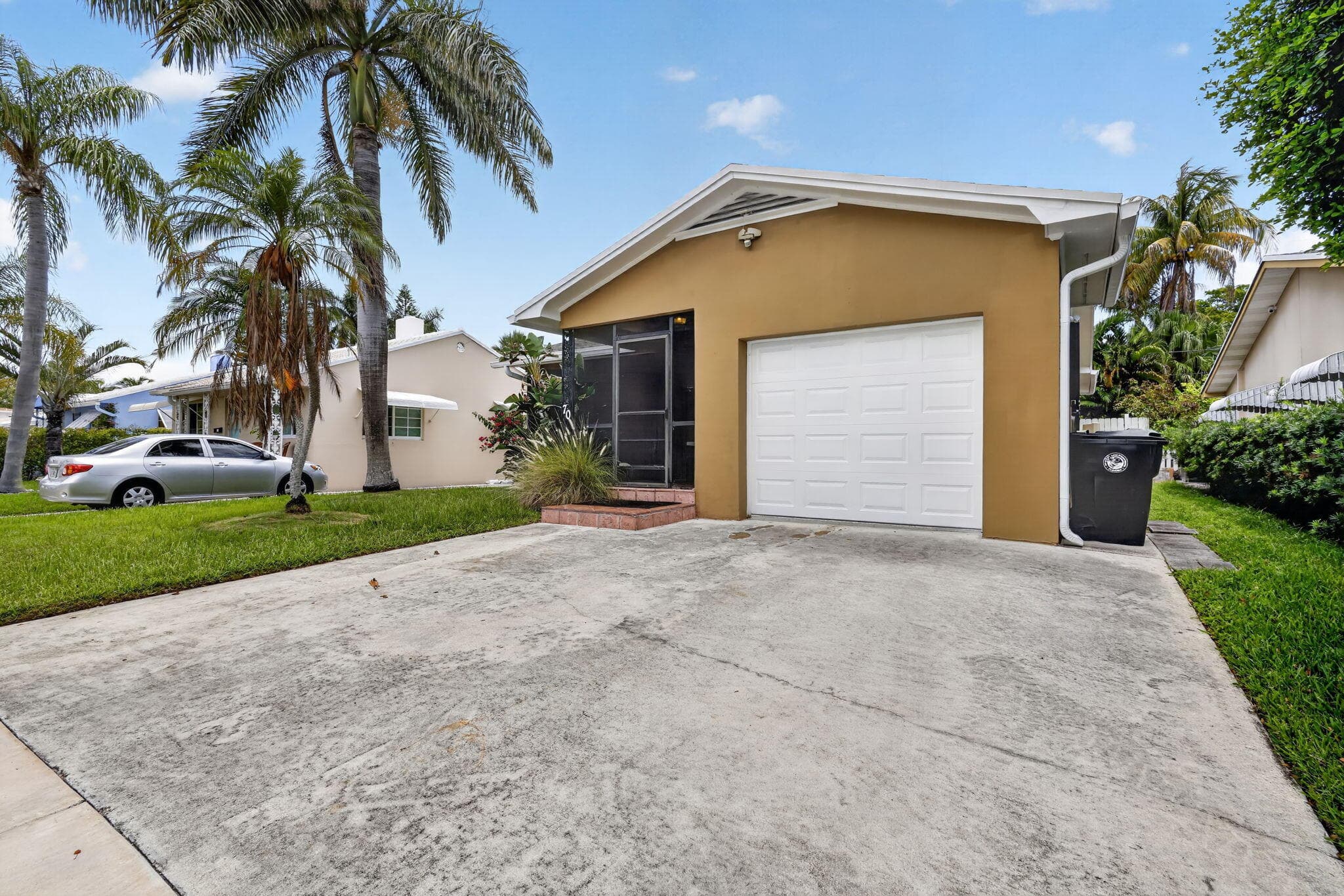 70 18th Avenue S, Lake Worth Beach, FL 33460 — photo 2 of 51
