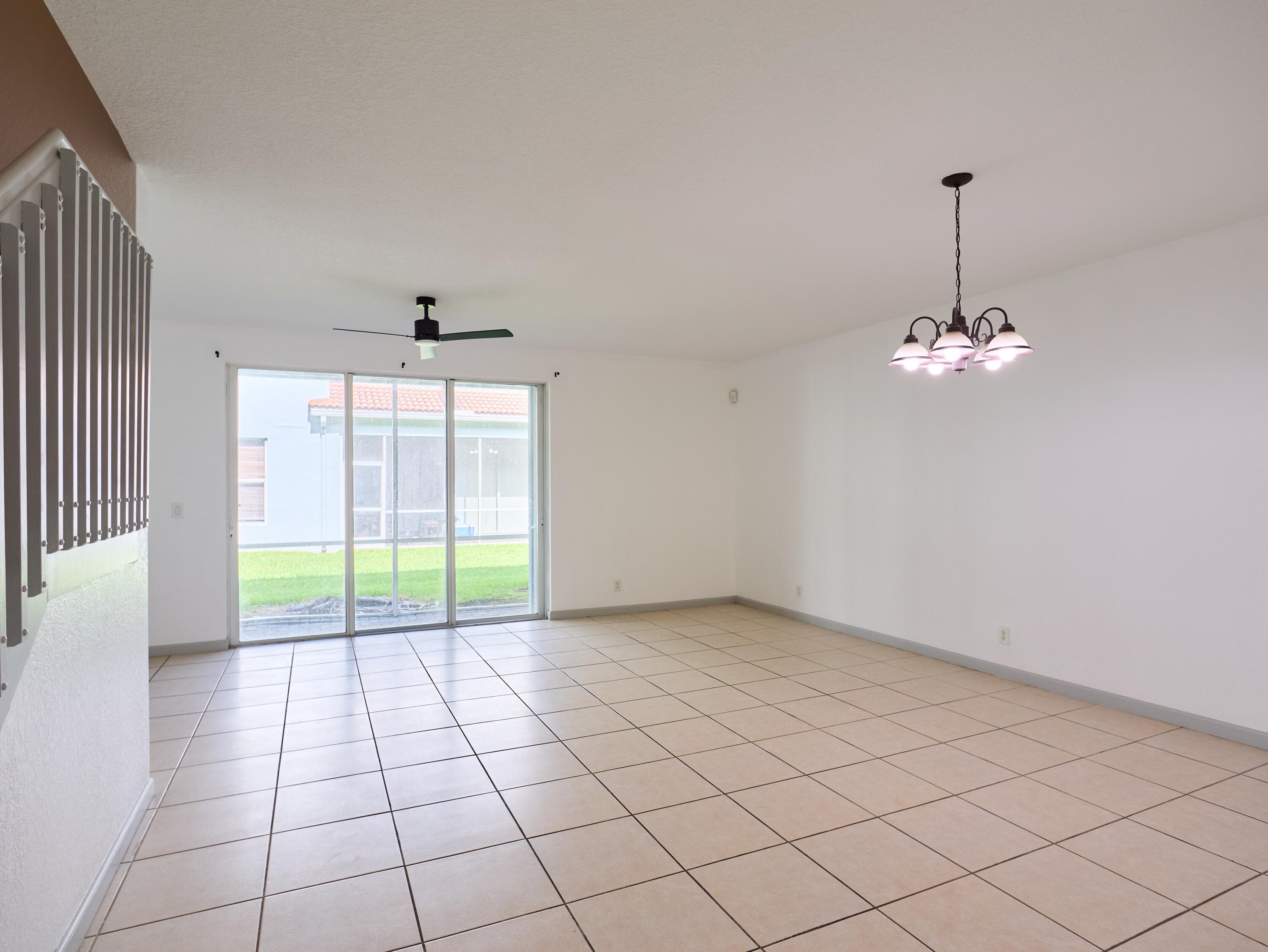 2052 Oakhurst Way, Riviera Beach, FL 33404 — photo 4 of 36