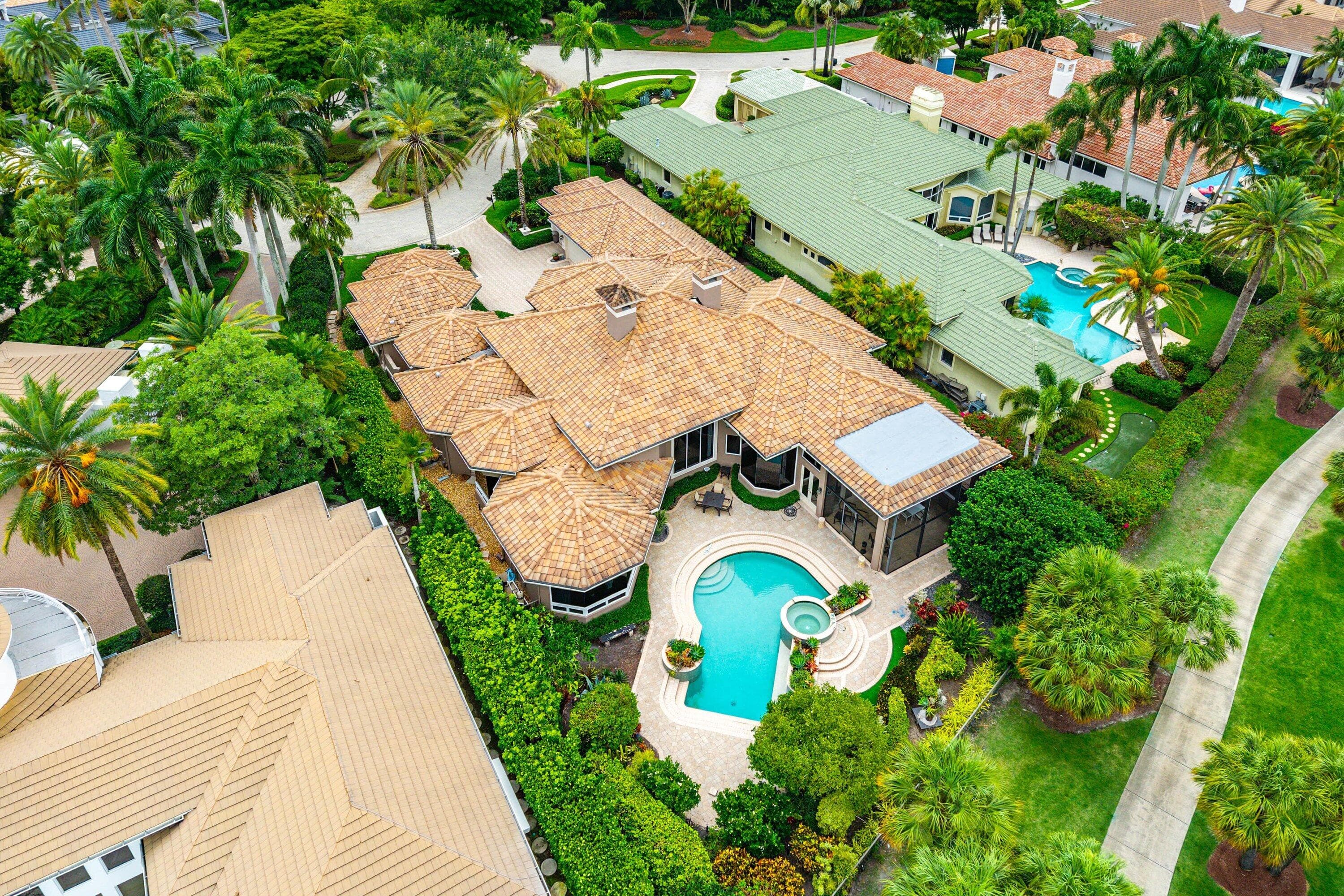 32 Saint Thomas Drive, Palm Beach Gardens, FL 33418 — photo 10 of 78