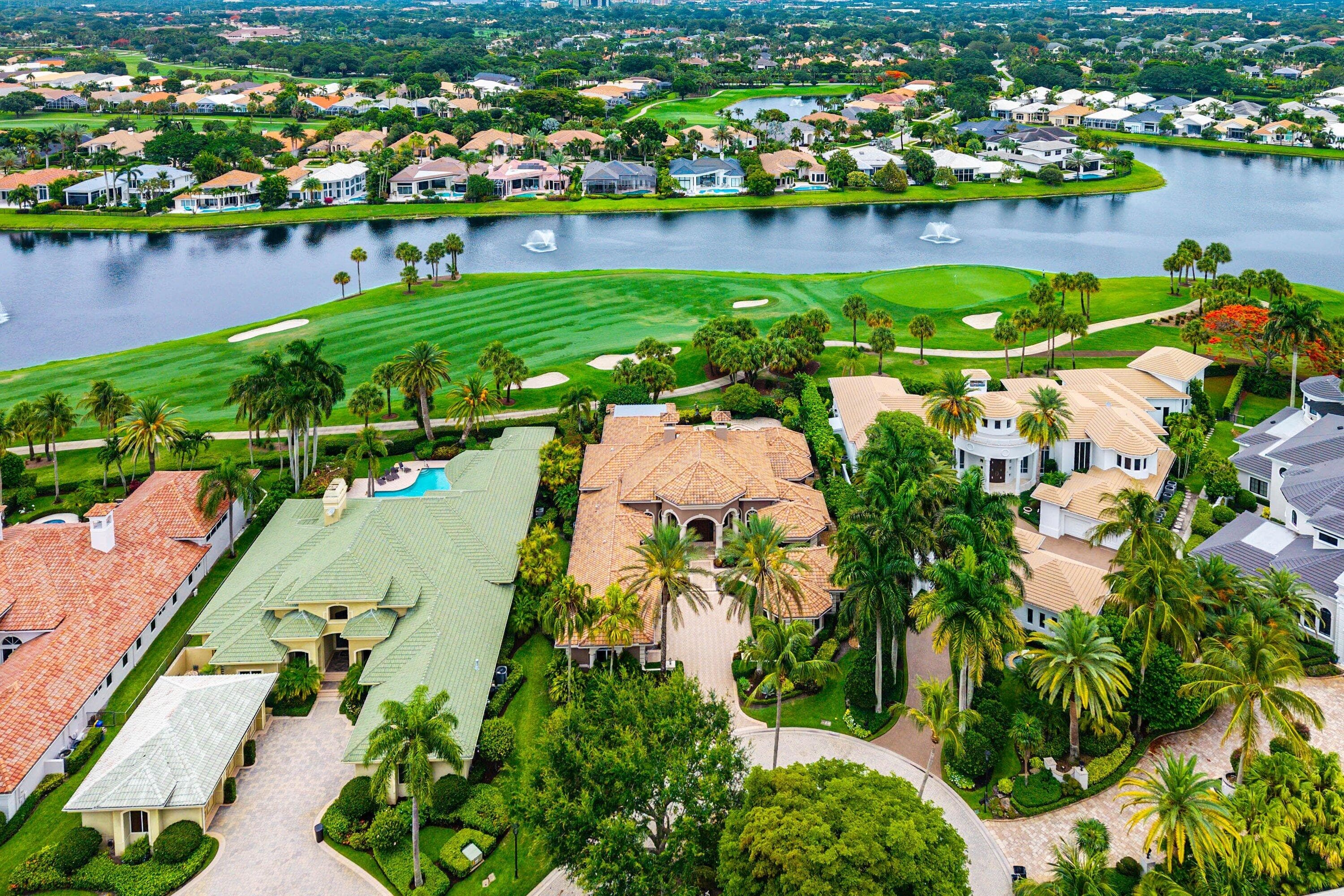 32 Saint Thomas Drive, Palm Beach Gardens, FL 33418 — photo 12 of 78