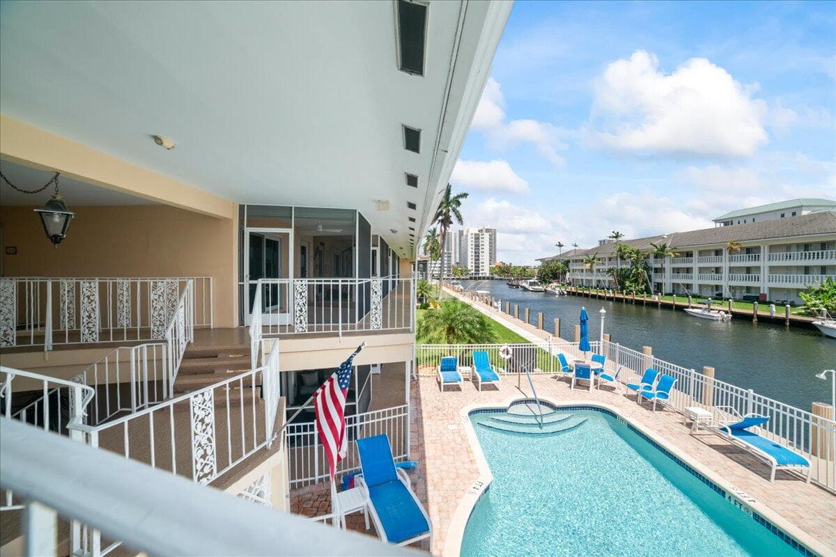 2864 NE 33rd Court 205, Fort Lauderdale, FL 33306 — photo 29 of 39