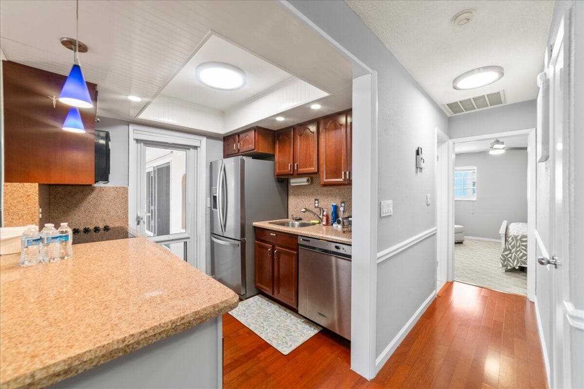 2864 NE 33rd Court 205, Fort Lauderdale, FL 33306 — photo 12 of 39
