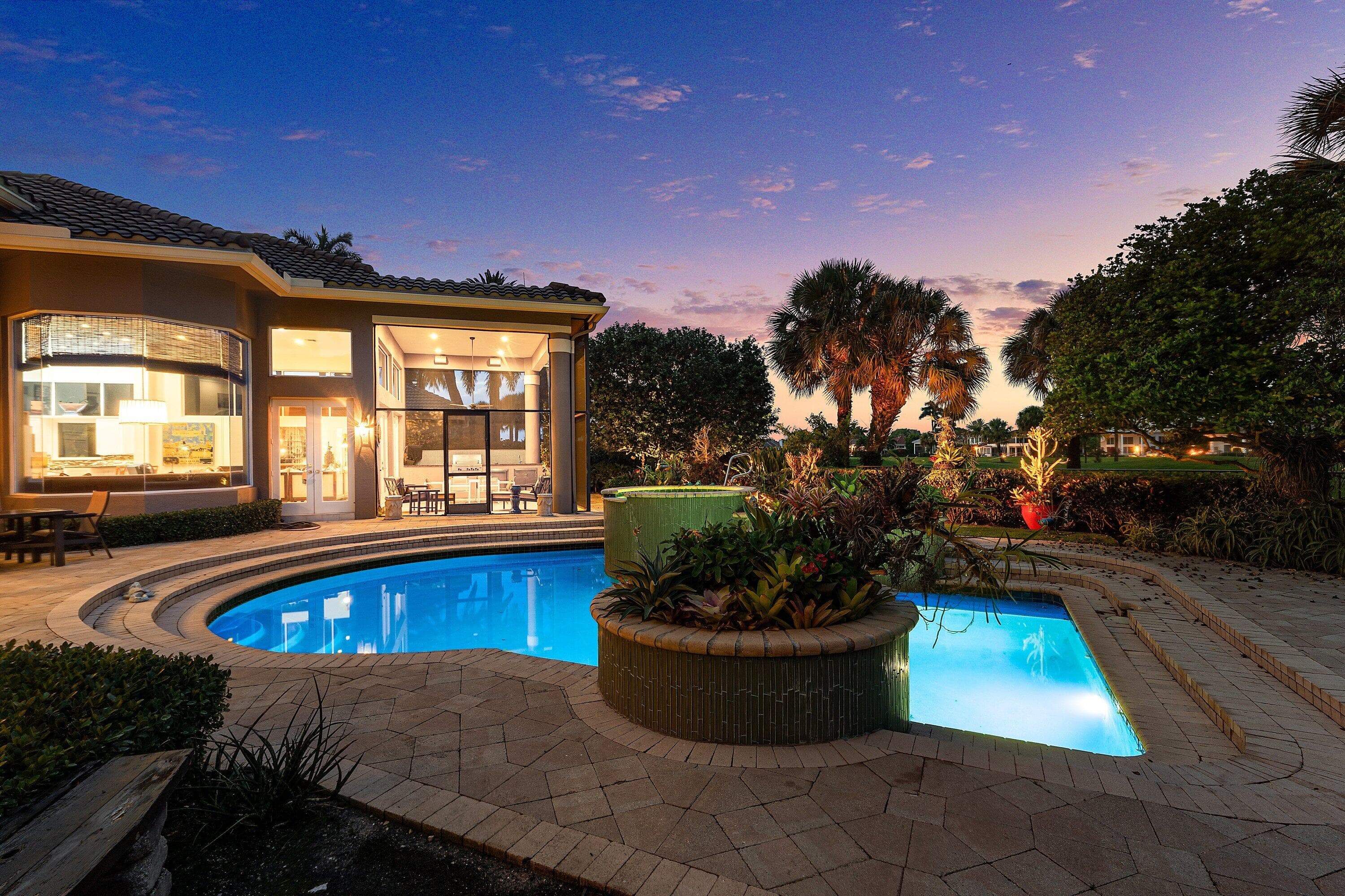 32 Saint Thomas Drive, Palm Beach Gardens, FL 33418 — photo 15 of 78