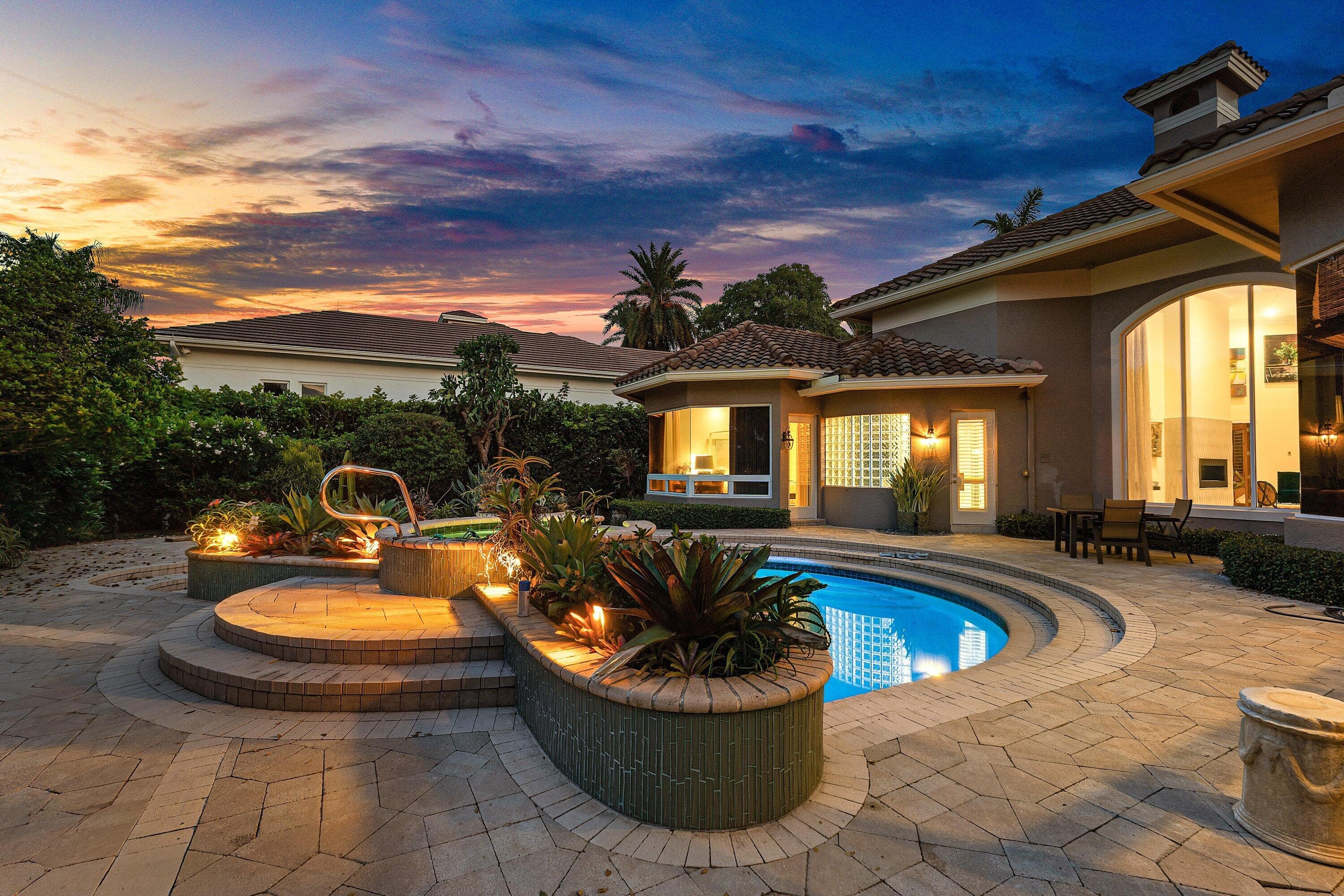 32 Saint Thomas Drive, Palm Beach Gardens, FL 33418 — photo 19 of 78
