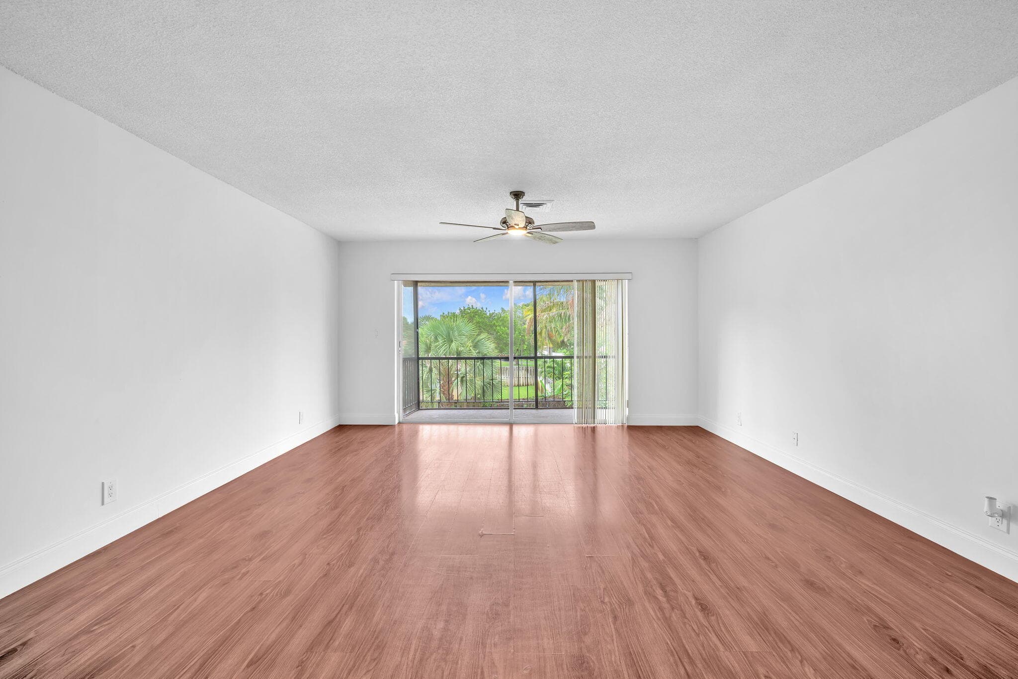 8900 W Sample Road 204, Coral Springs, FL 33065 — photo 11 of 28