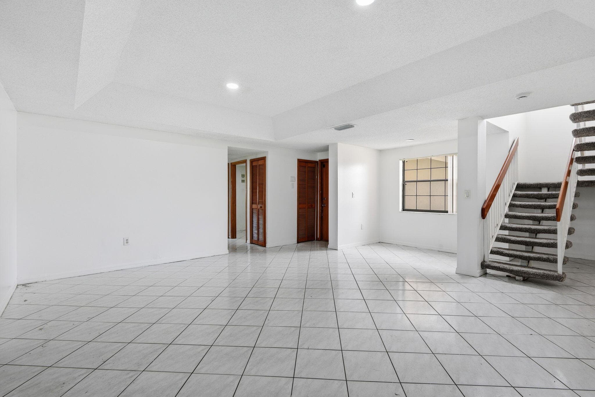 16101 SW 153rd Avenue, Miami, FL 33187 — photo 11 of 43