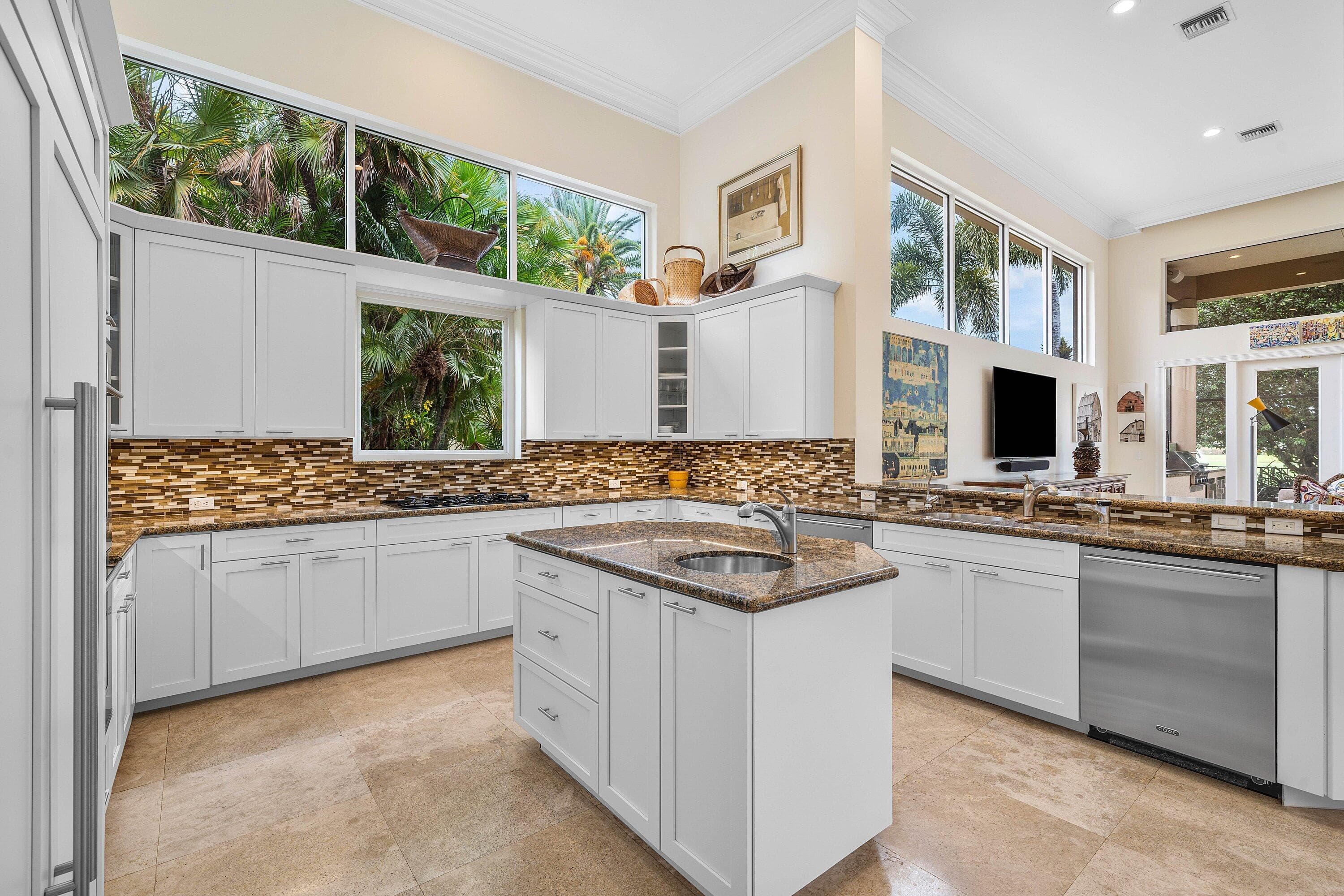 32 Saint Thomas Drive, Palm Beach Gardens, FL 33418 — photo 75 of 78