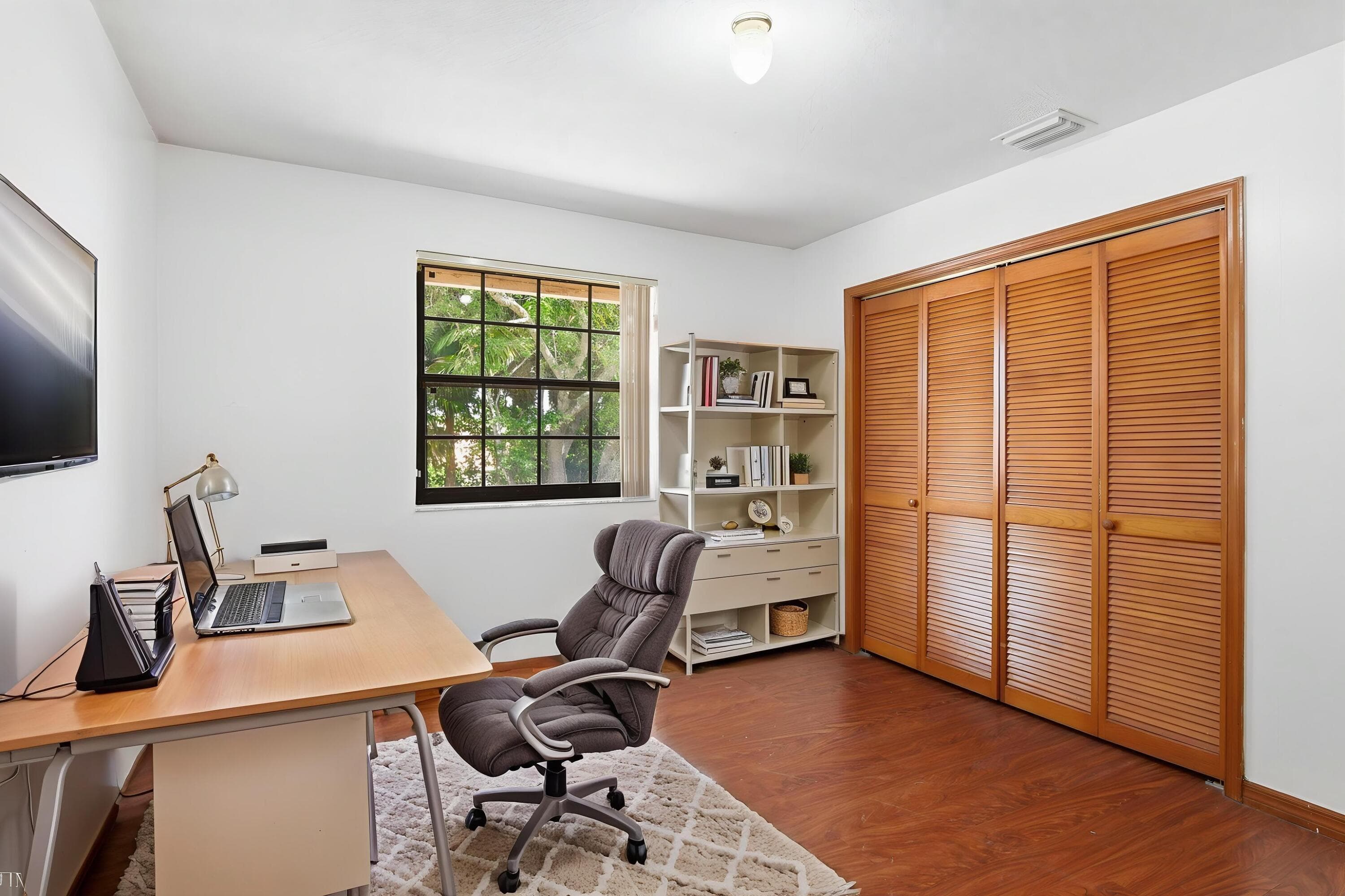 16101 SW 153rd Avenue, Miami, FL 33187 — photo 4 of 43