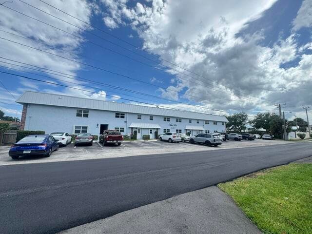 2400 NE 16th Street Unit 205, Pompano Beach, FL 33062 — photo 44 of 48