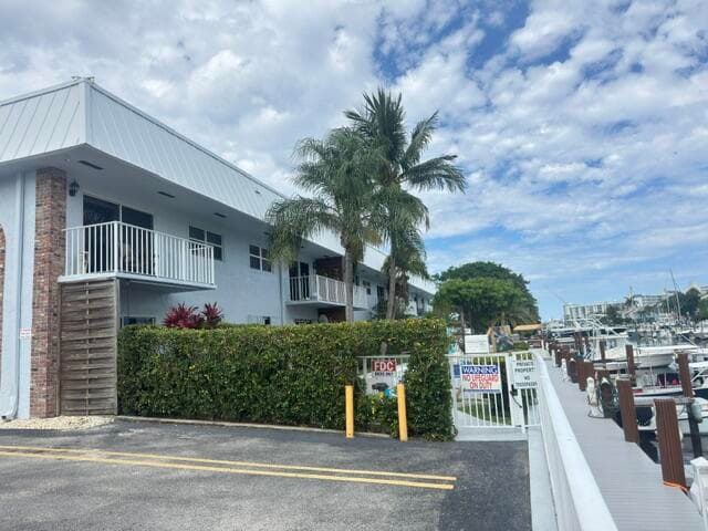 2400 NE 16th Street Unit 205, Pompano Beach, FL 33062 — photo 41 of 48