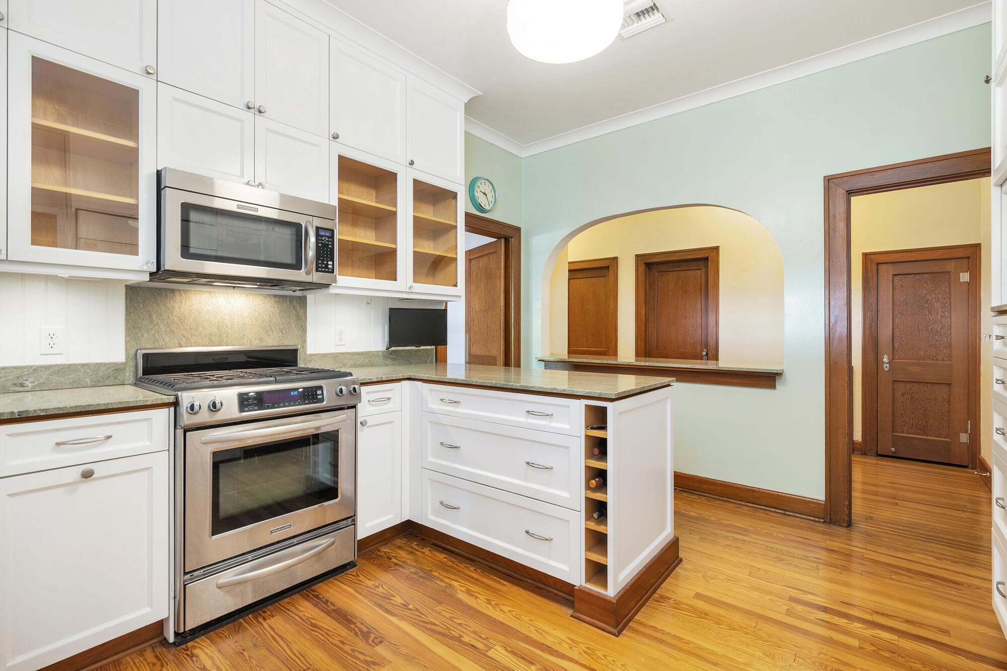 800 Kanuga Drive, West Palm Beach, FL 33401 — photo 10 of 34