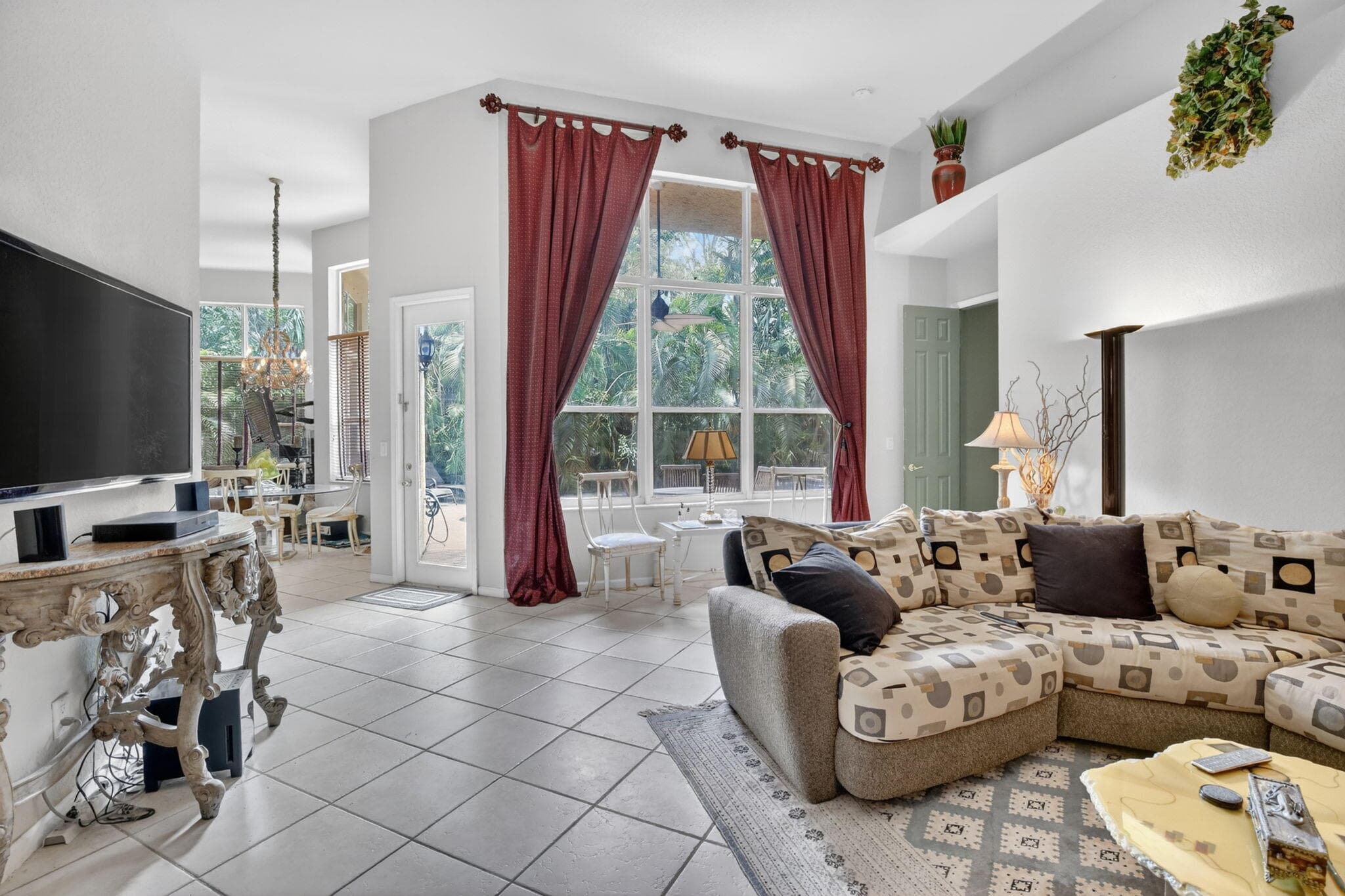 8106 N Savannah Circle, Davie, FL 33328 — photo 11 of 50