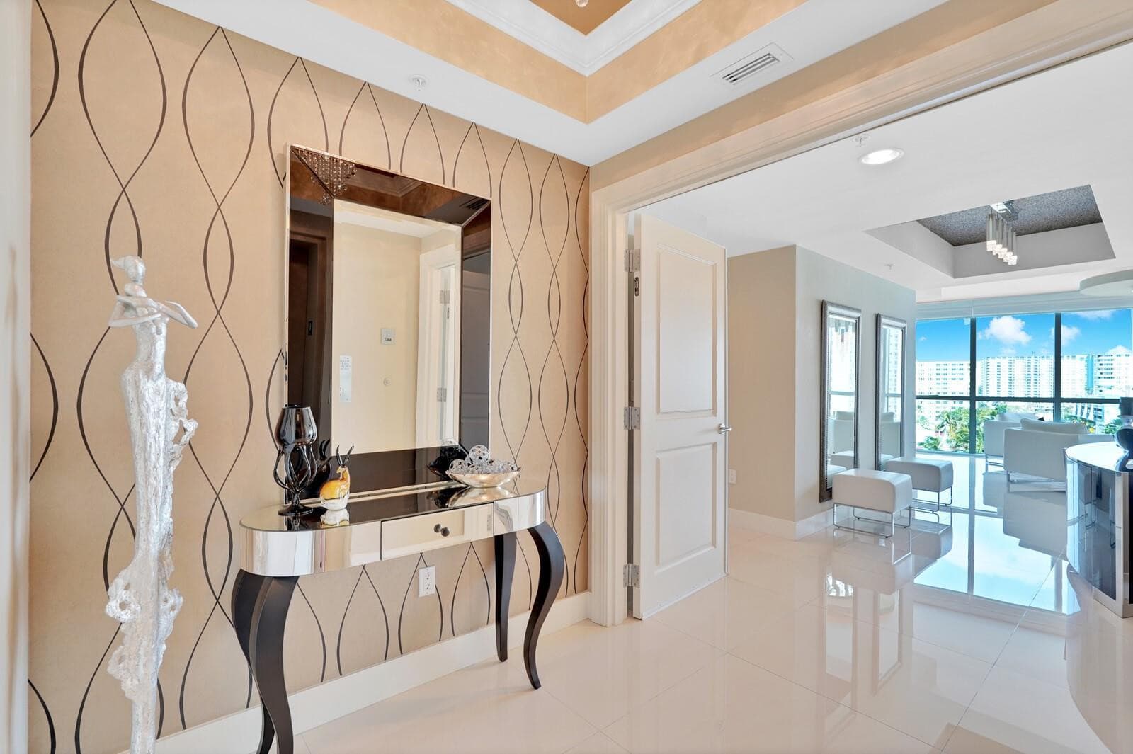1 N Ocean Boulevard 607, Pompano Beach, FL 33062 — photo 4 of 70