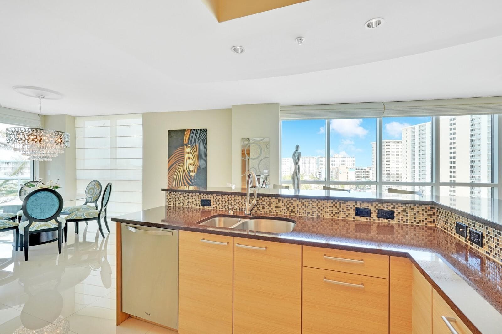 1 N Ocean Boulevard 607, Pompano Beach, FL 33062 — photo 21 of 70