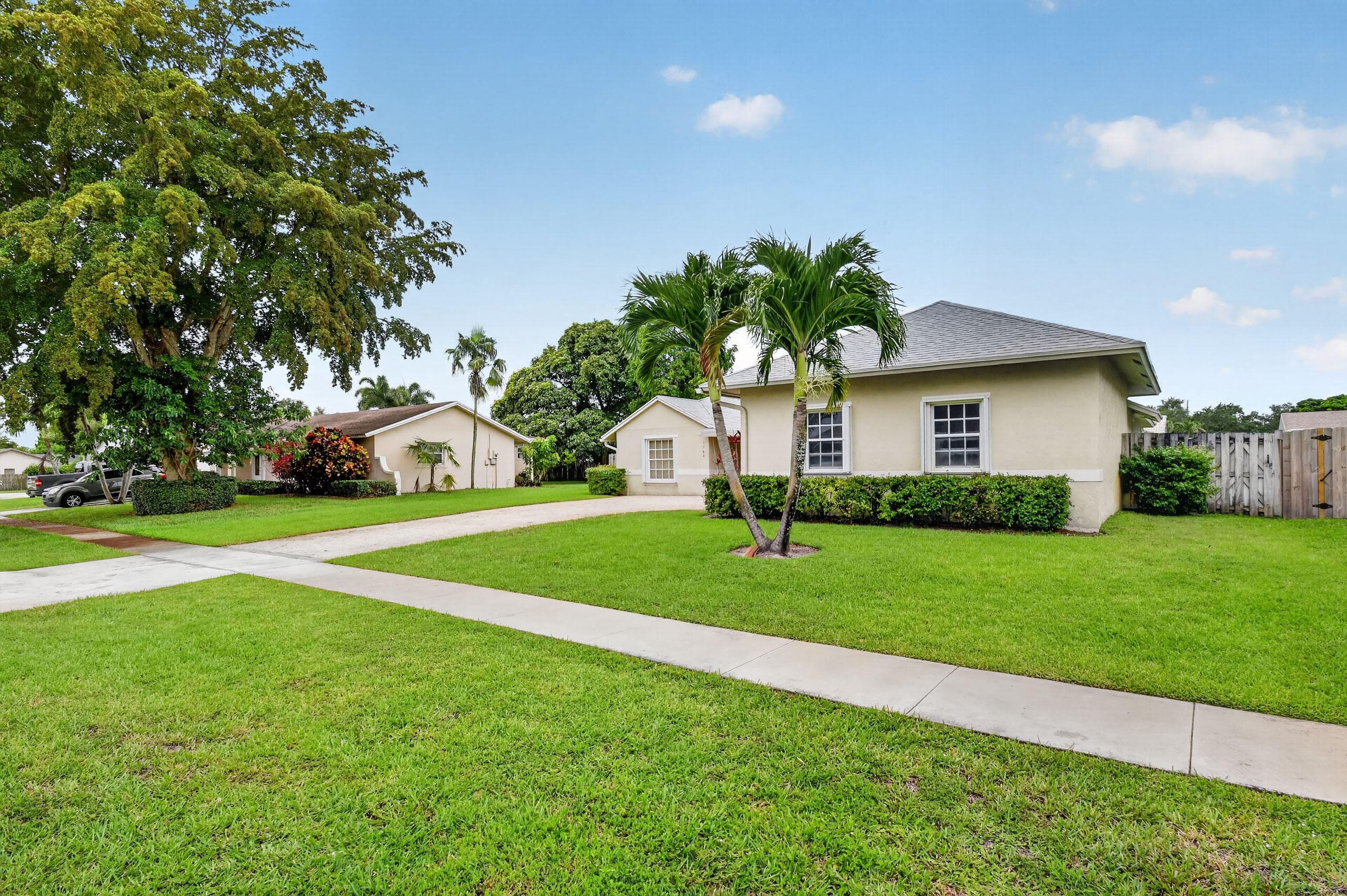 1163 Essex Drive, Wellington, FL 33414 — photo 2 of 56