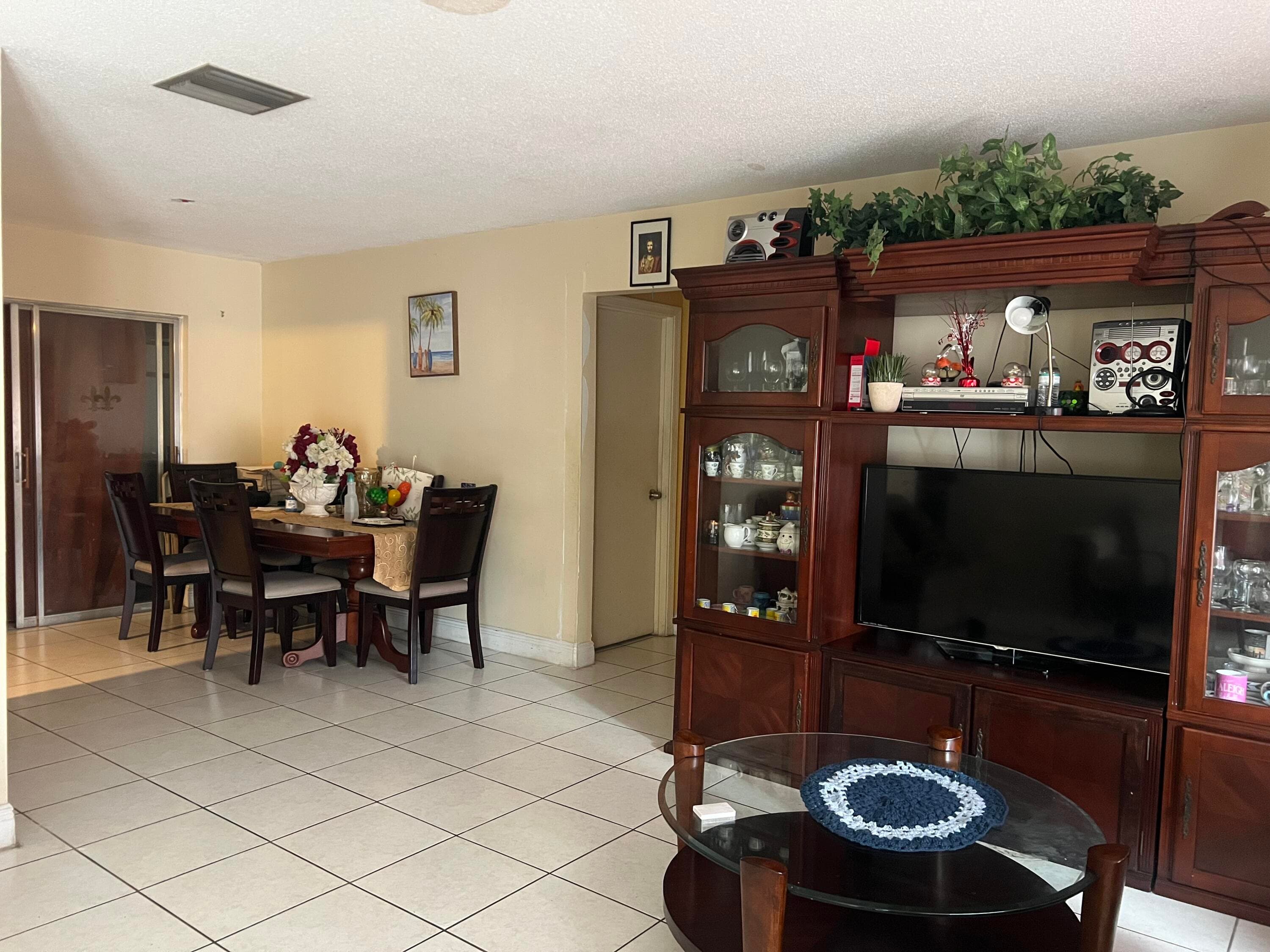 6100 NW 73rd Terrace, Tamarac, FL 33321 — photo 5 of 6