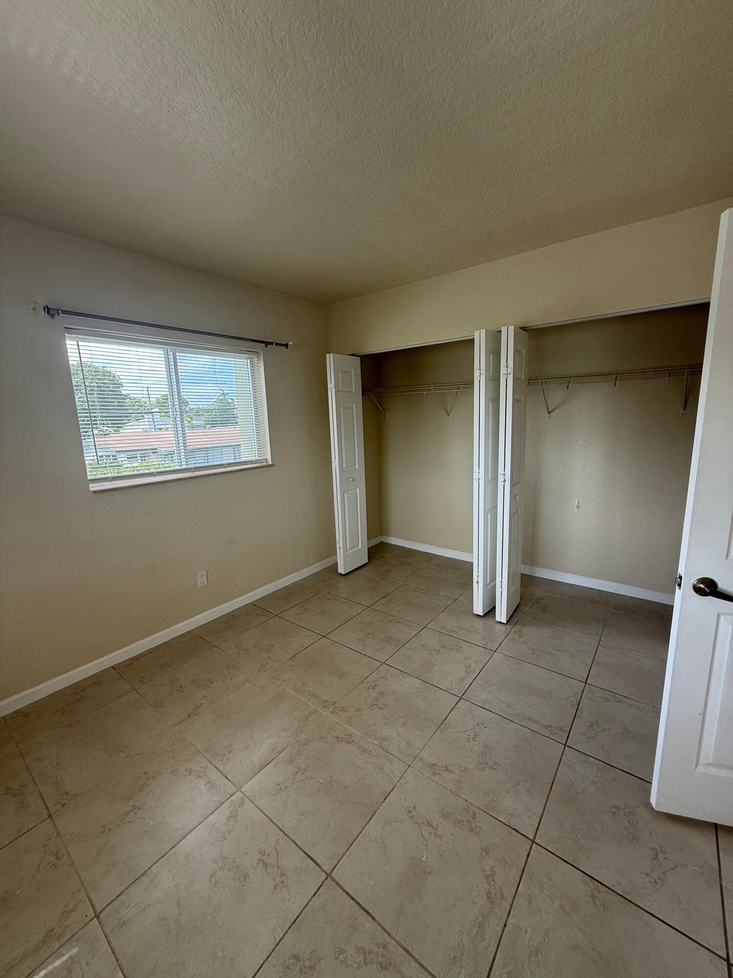 578 NE 20th Street 10e, Wilton Manors, FL 33305 — photo 13 of 14