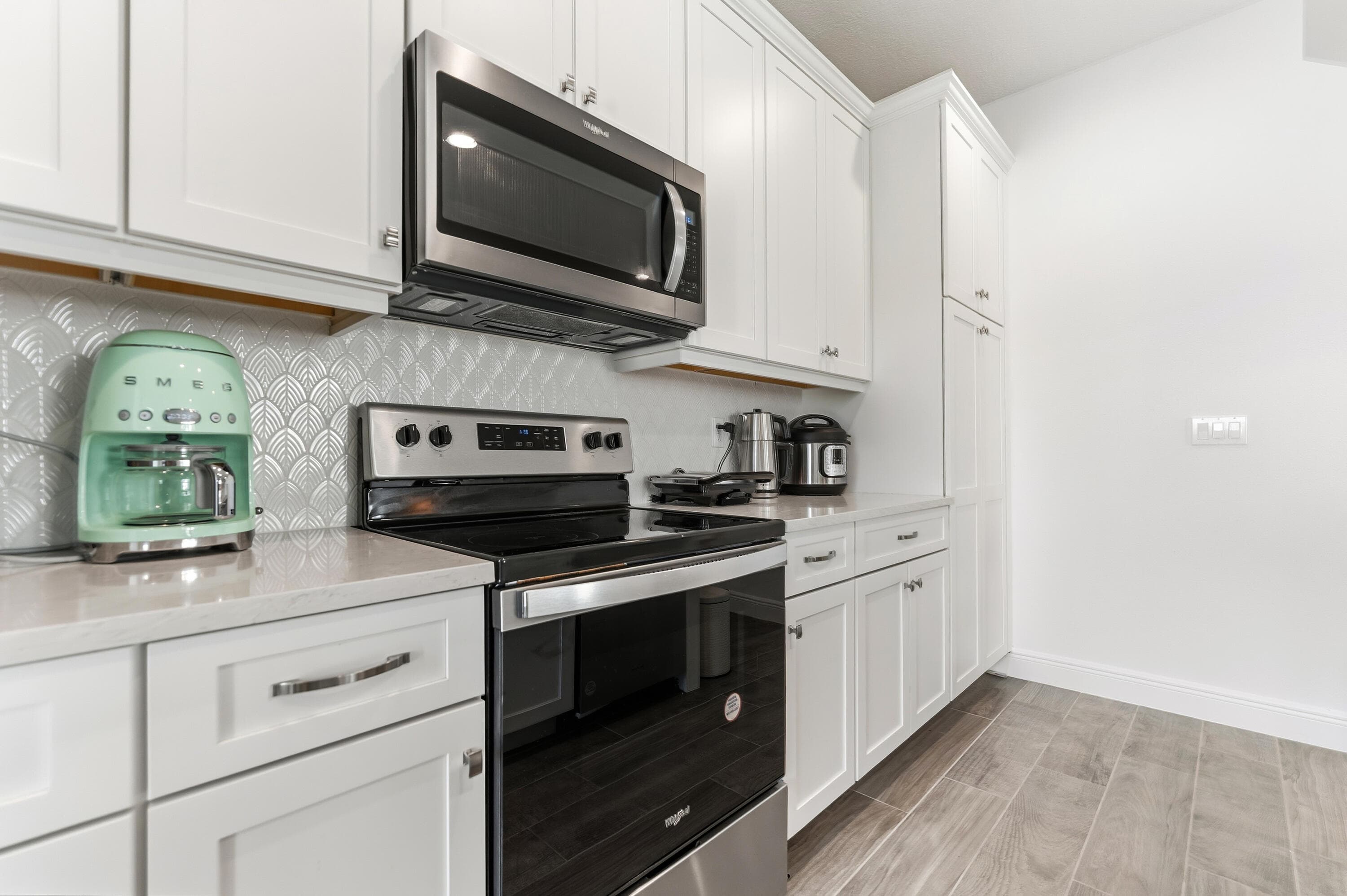 550 Parsons Way, Deerfield Beach, FL 33442 — photo 11 of 45