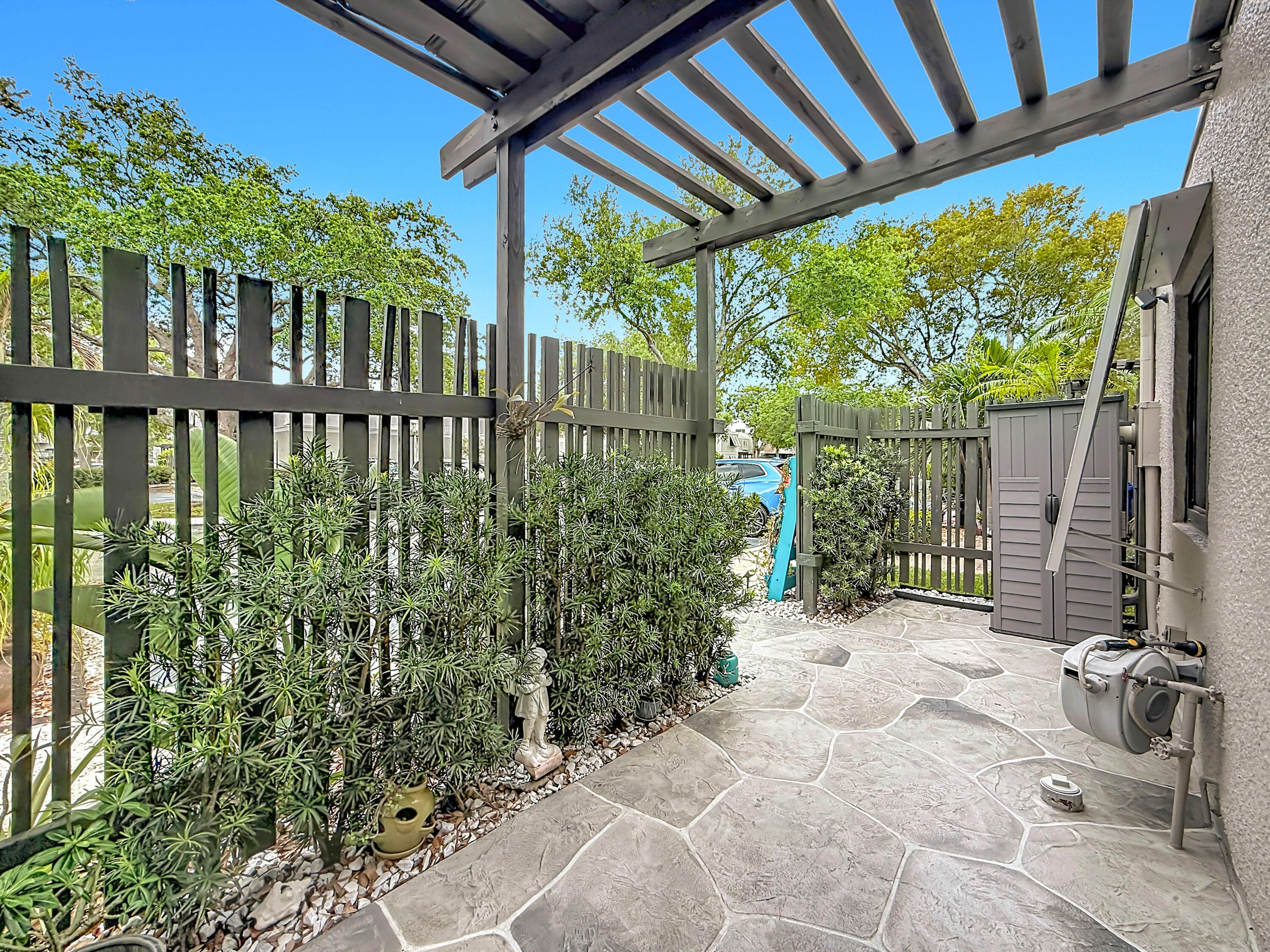 11313 NW 15th Street, Pembroke Pines, FL 33026 — photo 9 of 60