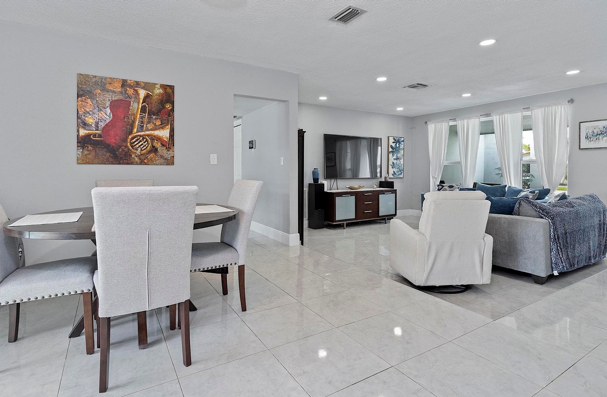 10476 NW 3rd Street, Plantation, FL 33324 — photo 11 of 44