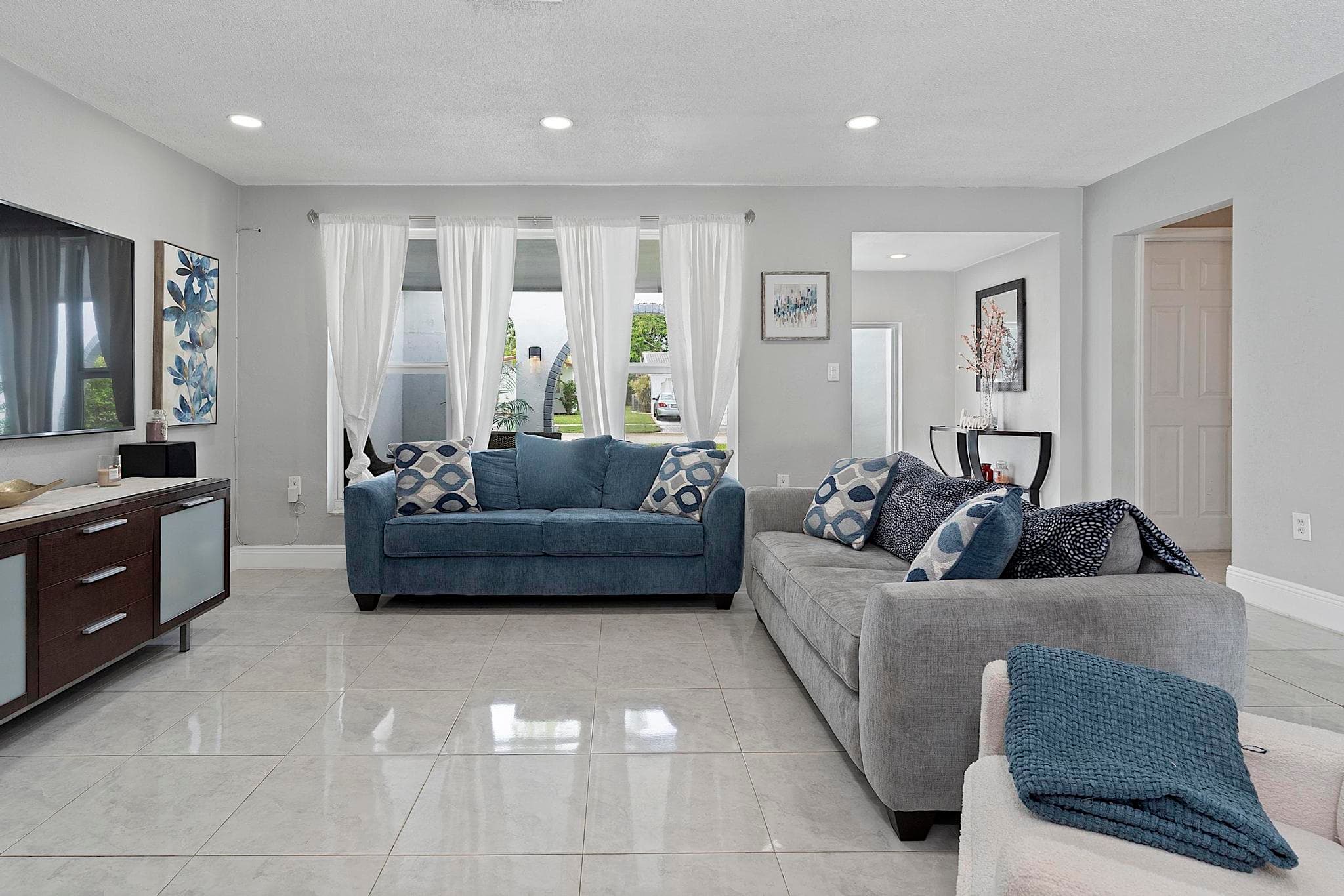 10476 NW 3rd Street, Plantation, FL 33324 — photo 13 of 44