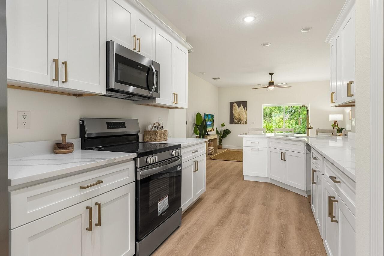 8186 104th Court, Vero Beach, FL 32967 — photo 12 of 47