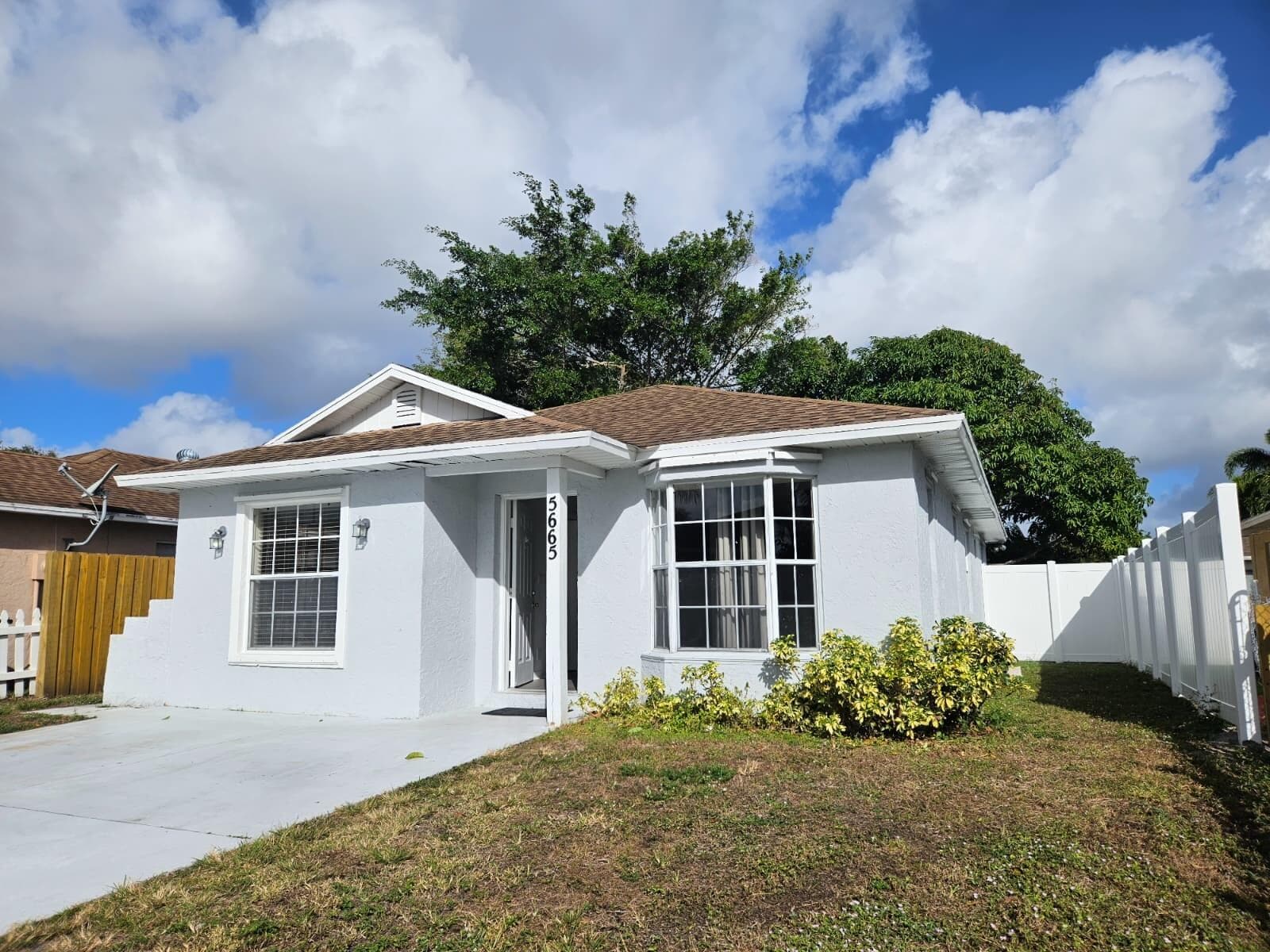 5665 Boynton Cove Way, Boynton Beach, FL 33437 — photo 1 of 12