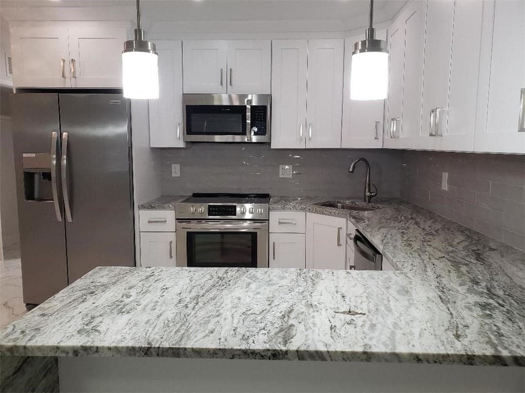 5201 NE 24th Terrace A211, Fort Lauderdale, FL 33308 — photo 2 of 32