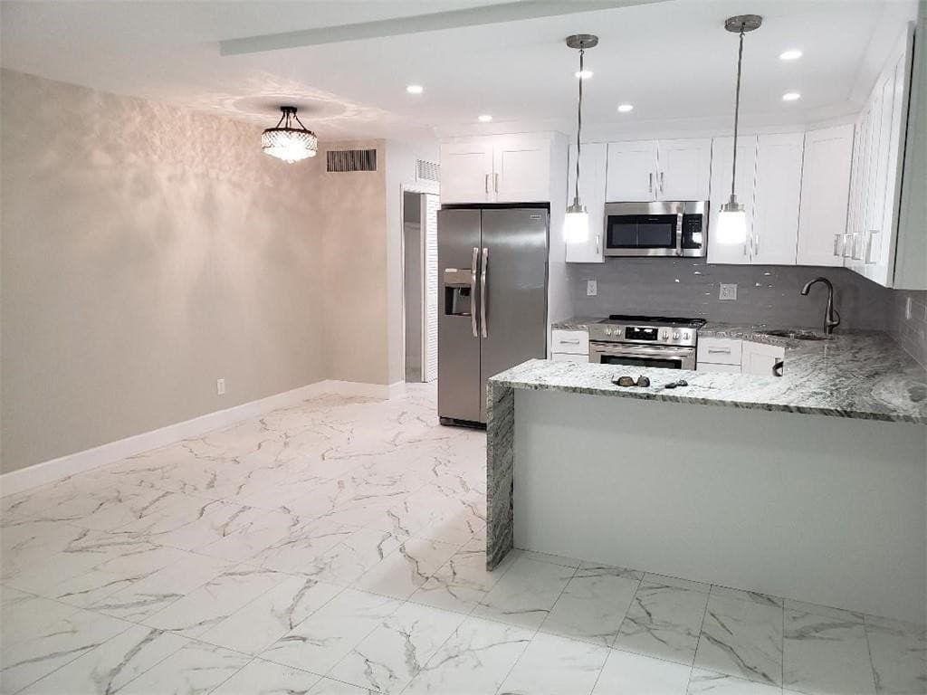 5201 NE 24th Terrace A211, Fort Lauderdale, FL 33308 — photo 6 of 32
