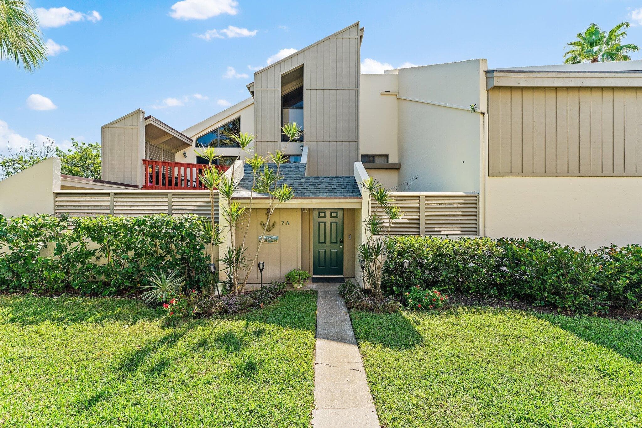 1605 S Us Highway 1 7a, Jupiter, FL 33477 — photo 1 of 32