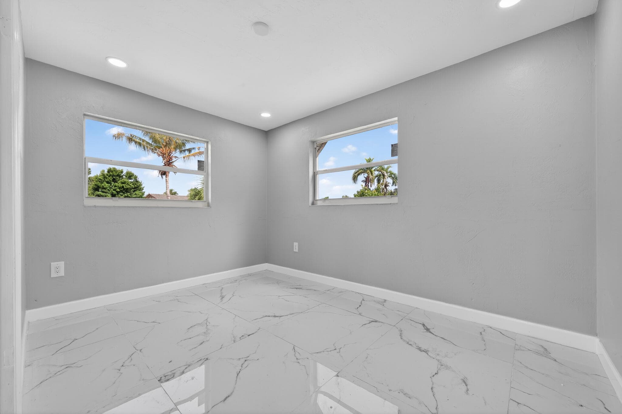 245 SW 11th Avenue, South Bay, FL 33493 — photo 13 of 16