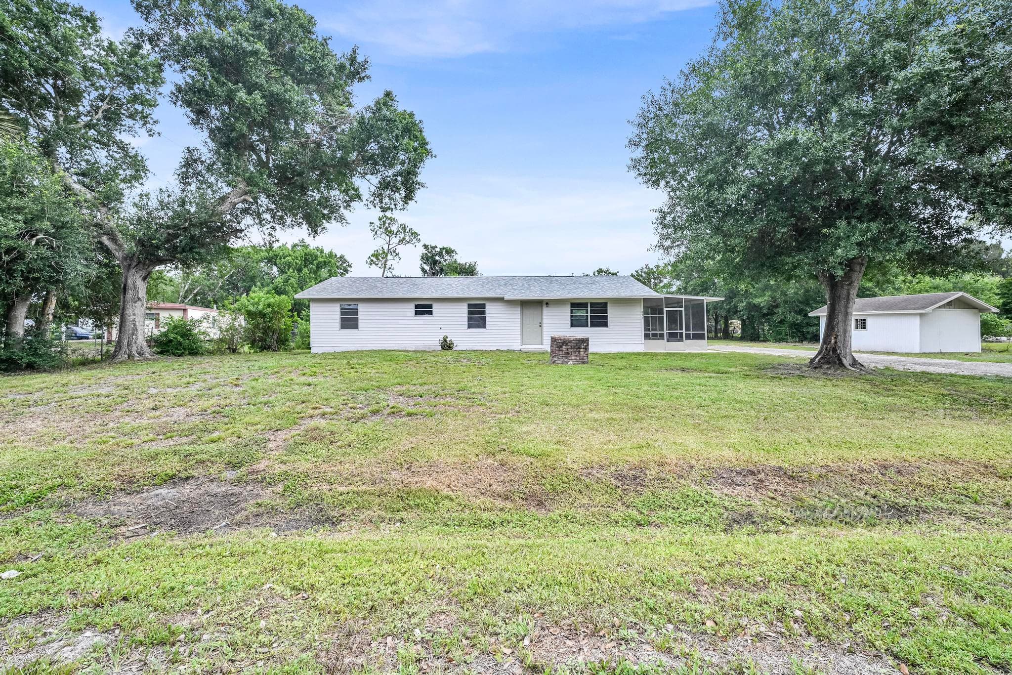 833 NW 34th Street, Okeechobee, FL 34972 — photo 1 of 30