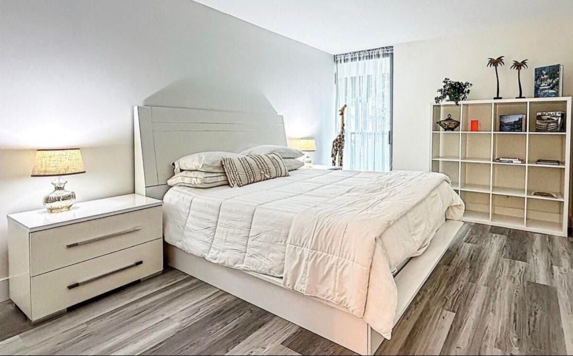 1301 River Reach Drive 111, Fort Lauderdale, FL 33315 — photo 10 of 24