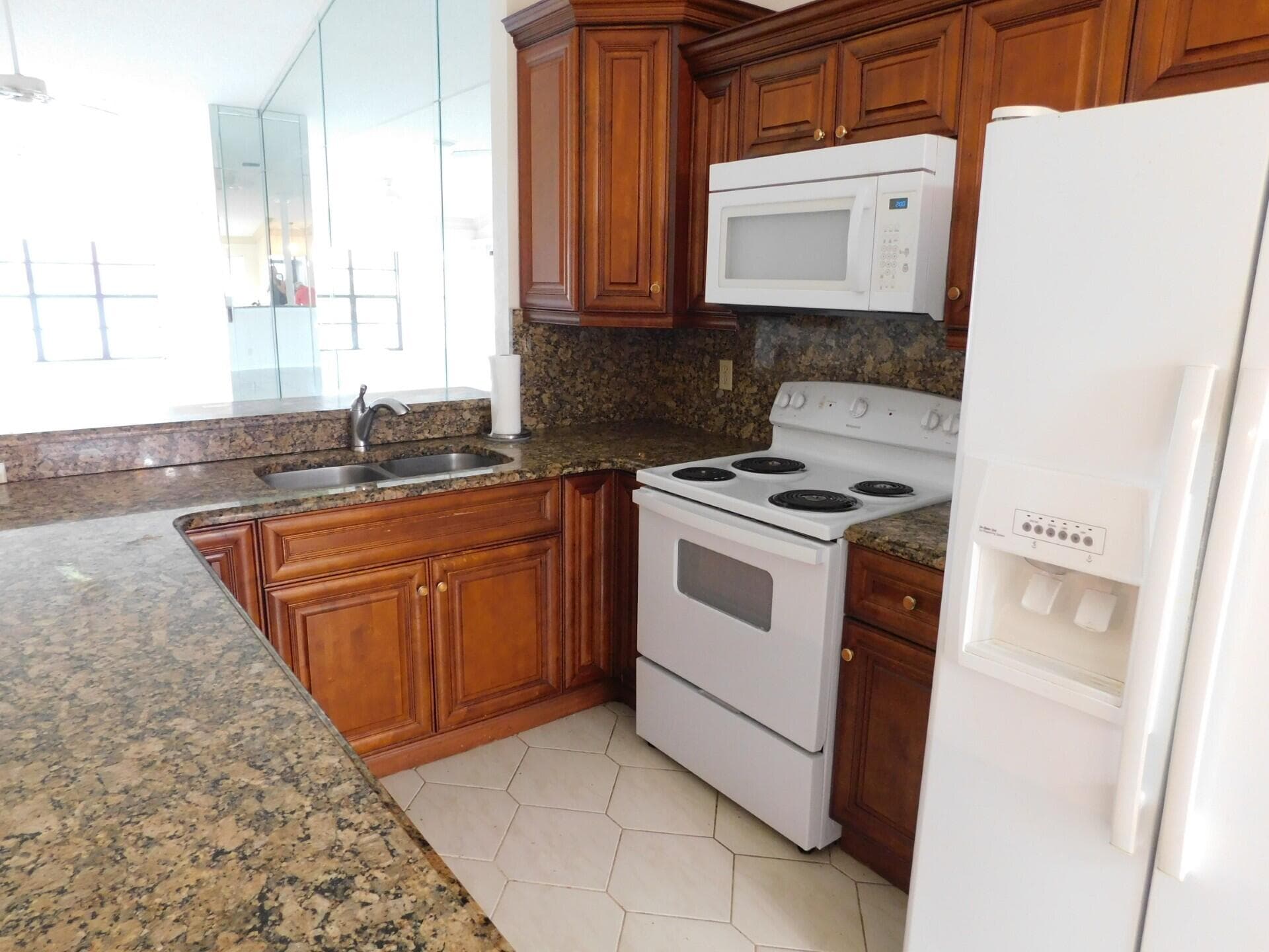 12299 Forest Greens Drive, Boynton Beach, FL 33437 — photo 2 of 16